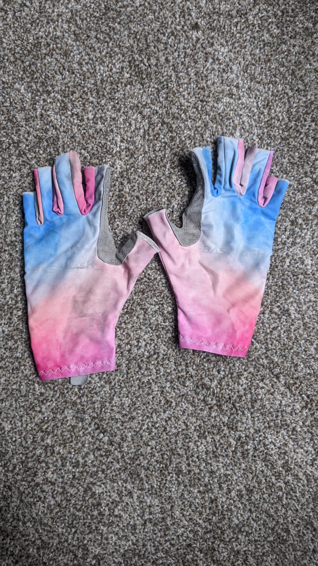 Bassdash ALTIMATE UPF 50+ Women's Fishing Gloves UV Sun Protection Fingerless Gloves for Kayaking Paddling Hiking Cycling Driving Shooting Training customer photo 1