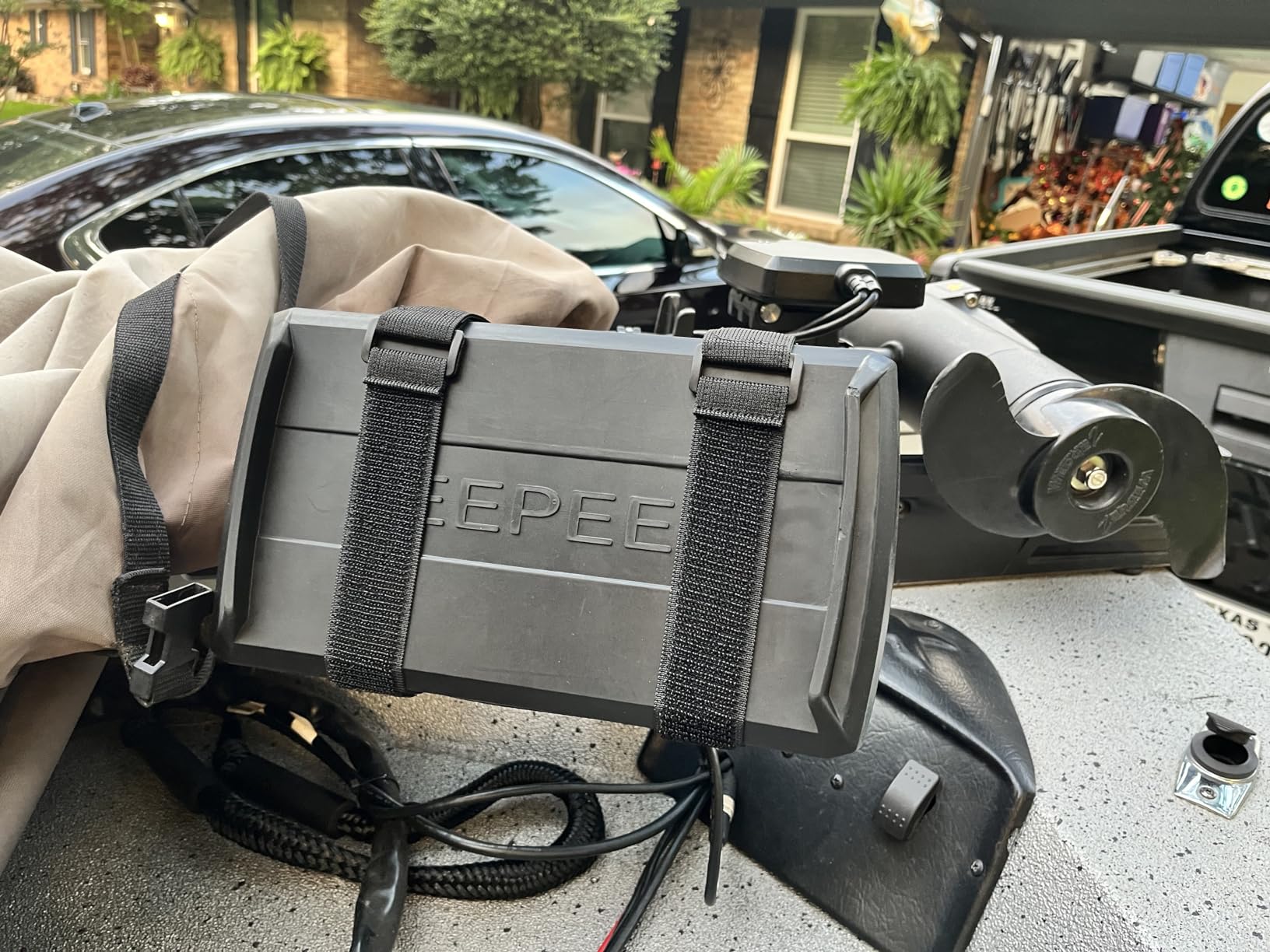 Helix 7 Fish Finder Cover with Straps and Neoprene Screen Protector, Black | Fits most Helix 7 series units and helps protect the screen from sun and weather damage customer photo 1