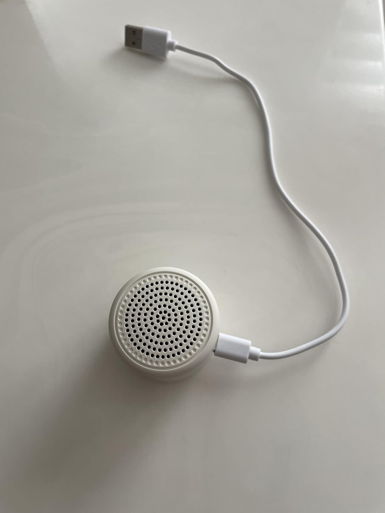 Dreamegg Portable White Noise Machine, 1000mAh Battery, Travel Sleep, Cream | Egg-Sized, 16 Sounds, USB-C, Timer, Baby & Adults, Office Privacy, Gift Use customer photo 1