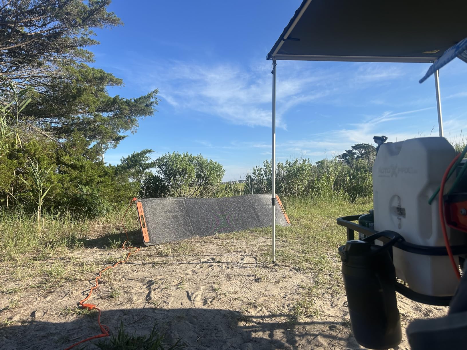 SolarSaga 200W Portable Solar Panel, Bifacial | IP68 Foldable, Compatible with Jackery Explorer Power Station, for Rooftops, Outdoor Camping customer photo 1