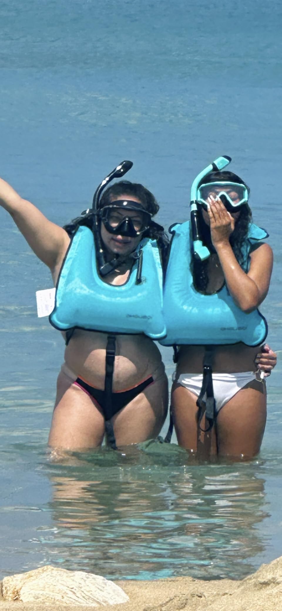 Aegend Snorkeling Gear for Adults Youth Kids, Snorkel Mask with Top Dry Valve - Panoramic View Anti-Leak and Anti-Fog with Mesh Bag for Snorkeling, Scuba Diving, Freediving & Swimming customer photo 2