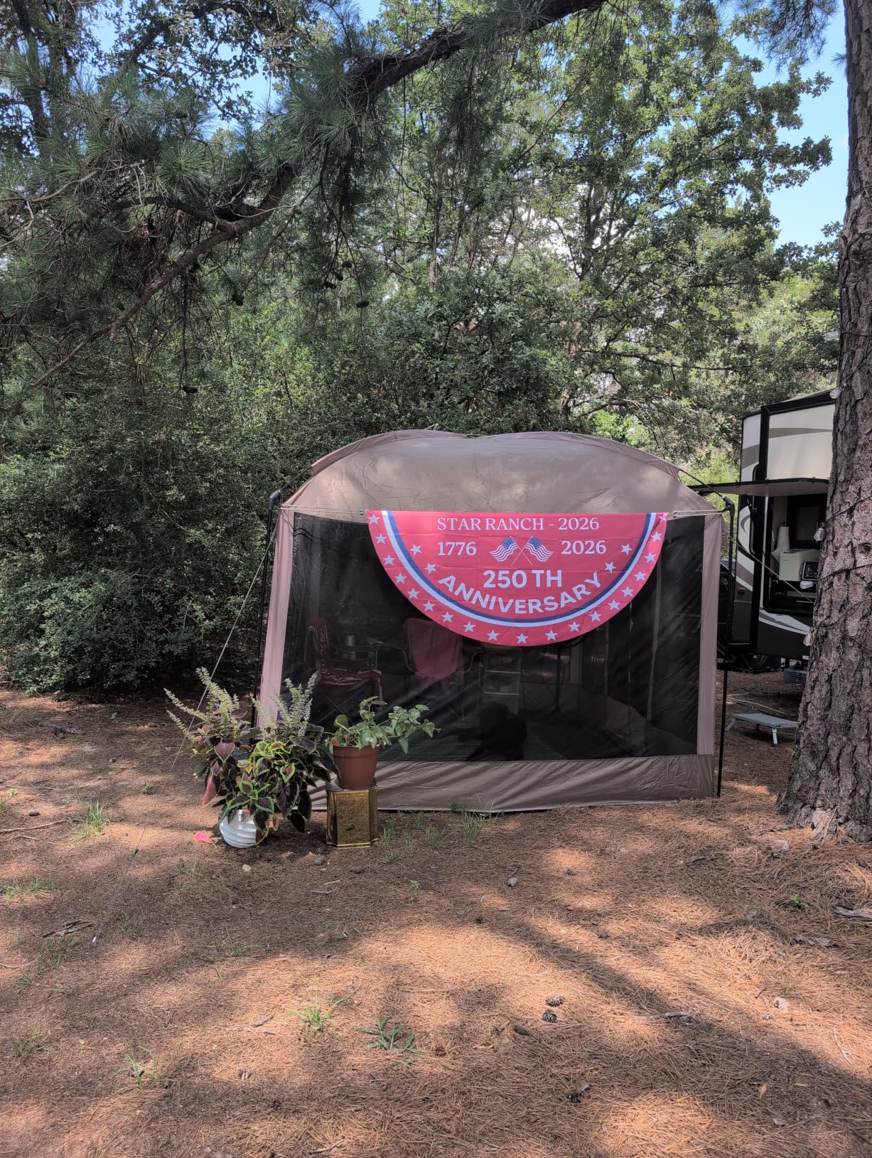 EVER ADVANCED Magnetic Screen House Room 11x9ft, Hands-Free Entry, Screenhouse with Sun Protection for Camping & Picnic, 11x9ft Camping Tent Canopy Shelter with Mesh, Brown customer photo 2
