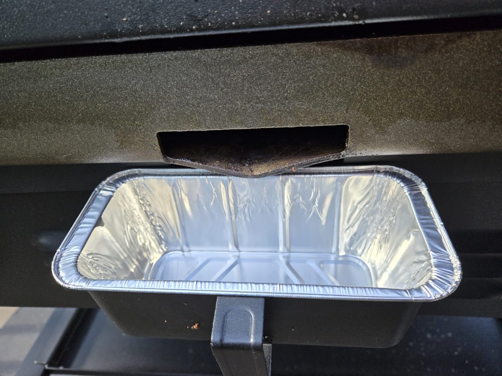 Grease Cup Liners Compatible with Blackstone Griddle 5017 - Griddle Accessories, Disposable Grill Tray, Aluminum Foil Drip Pan Grease Catcher Cup Liner for 17, 22, 28, 36 Inch (30 Pack) customer photo 1