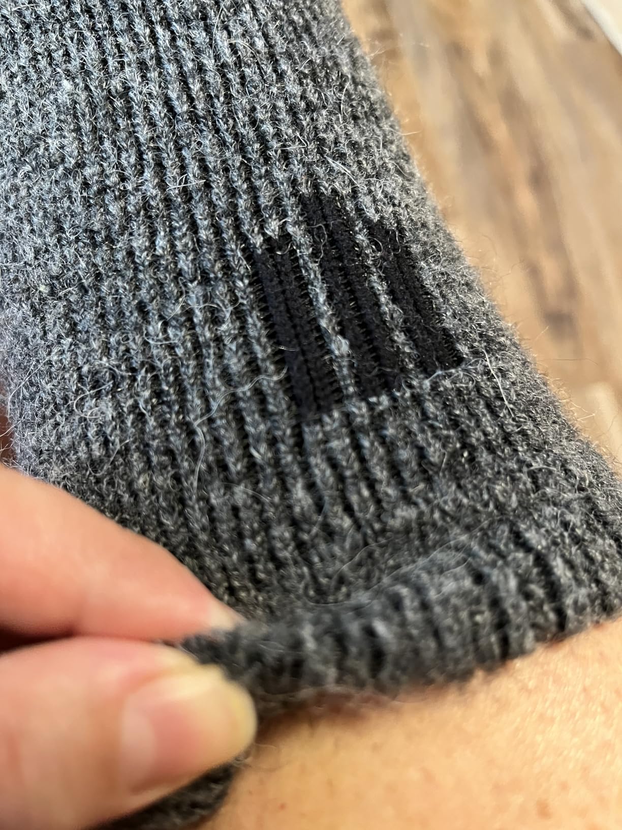 Juclise Alpaca Wool Crew Socks Men and Women, Thick Thermal Winter Cold Weather Hunting Hiking, Moisture Wicking Cushioned customer photo 2