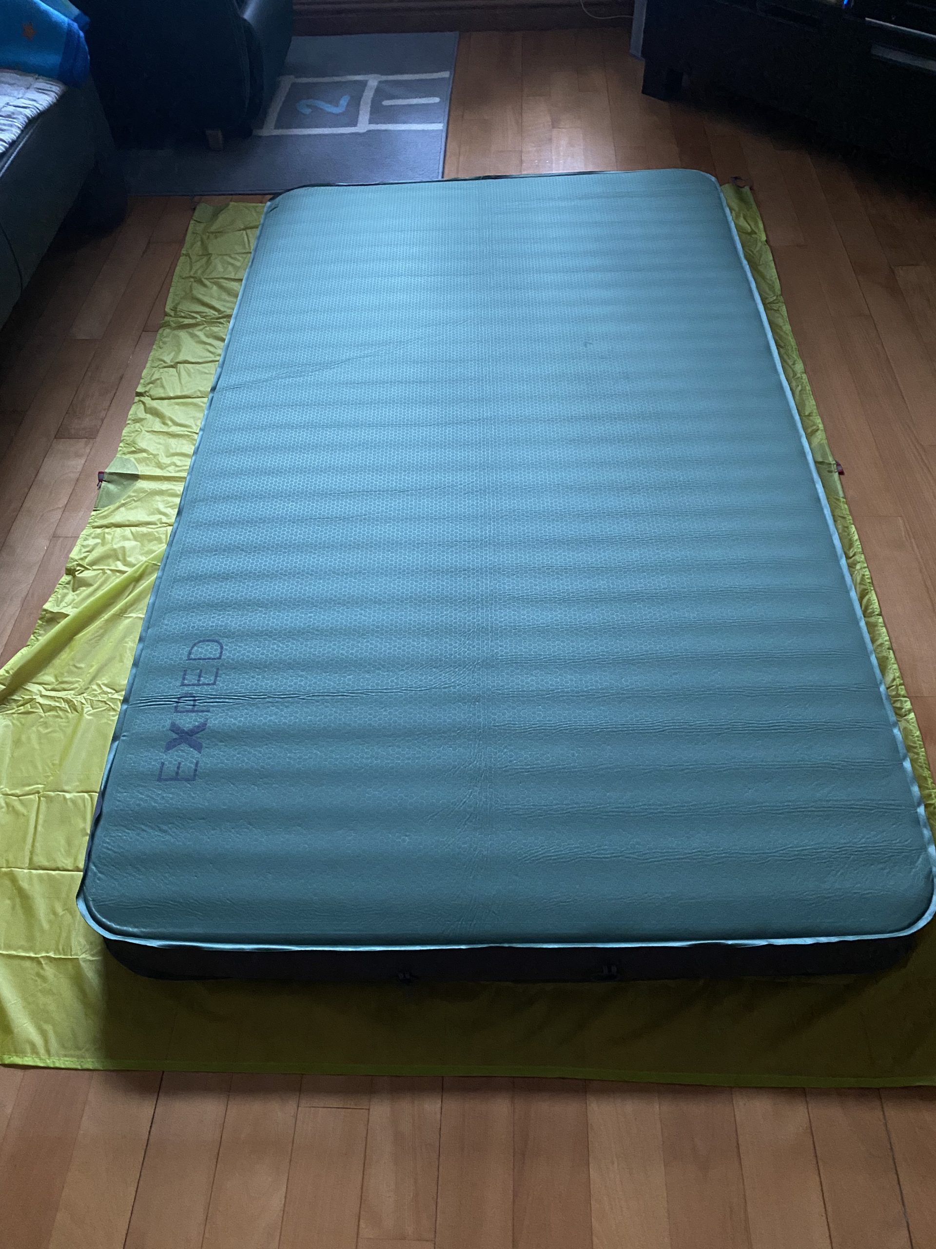 Exped MegaMat Medium Wide - Self Inflating Soft Car Sleeping Mat, 4