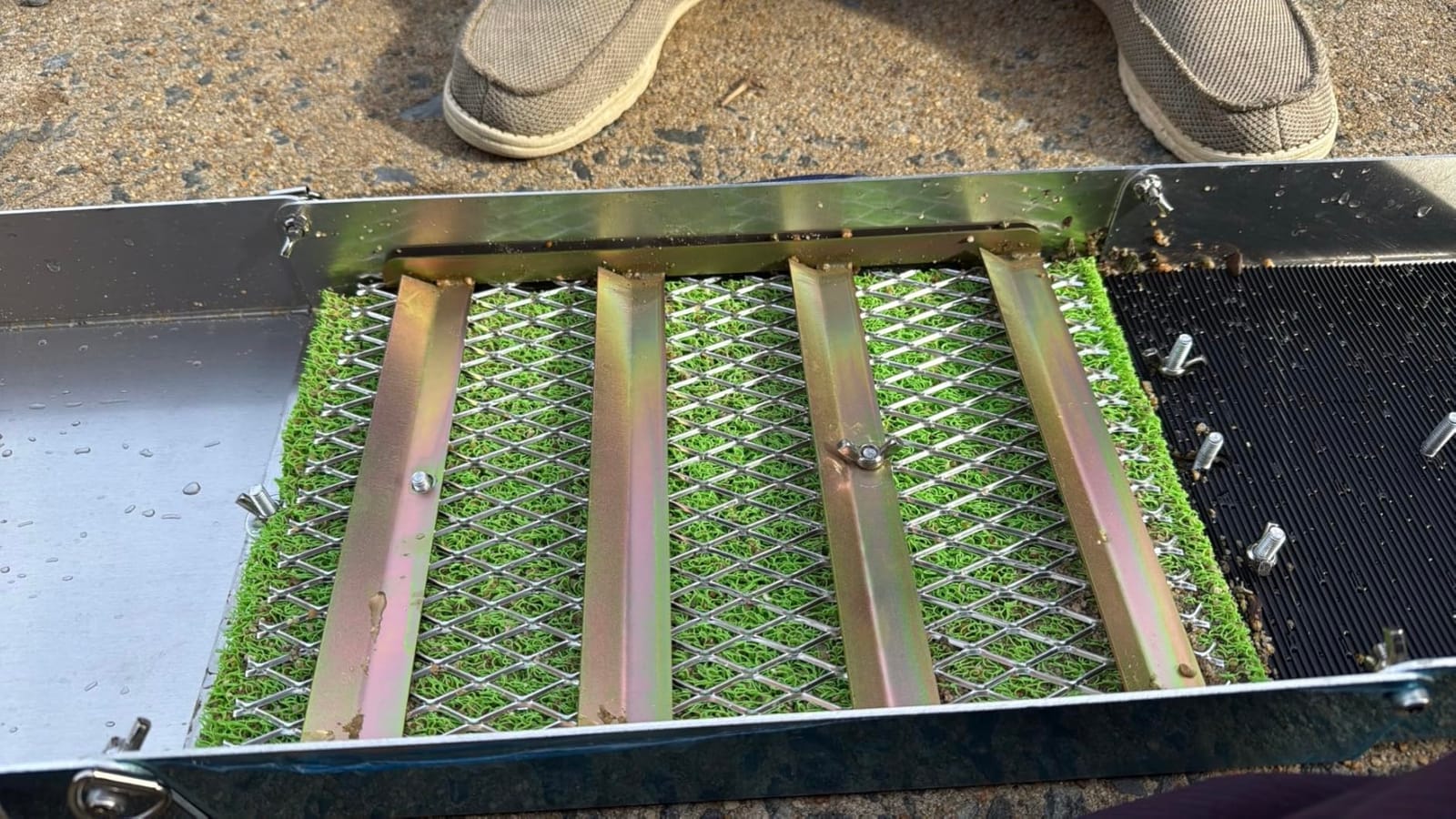 27pcs Complete Gold Panning Kit with 50
