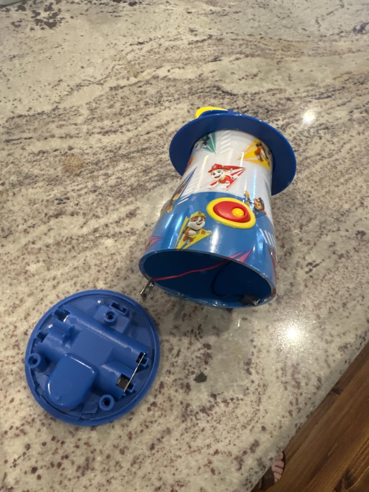 Energizer PAW Patrol Kids LED Lantern and Handheld Flashlight Combo Pack, Great Lightweight LED Flashlights for Kids, Batteries Included customer photo 2