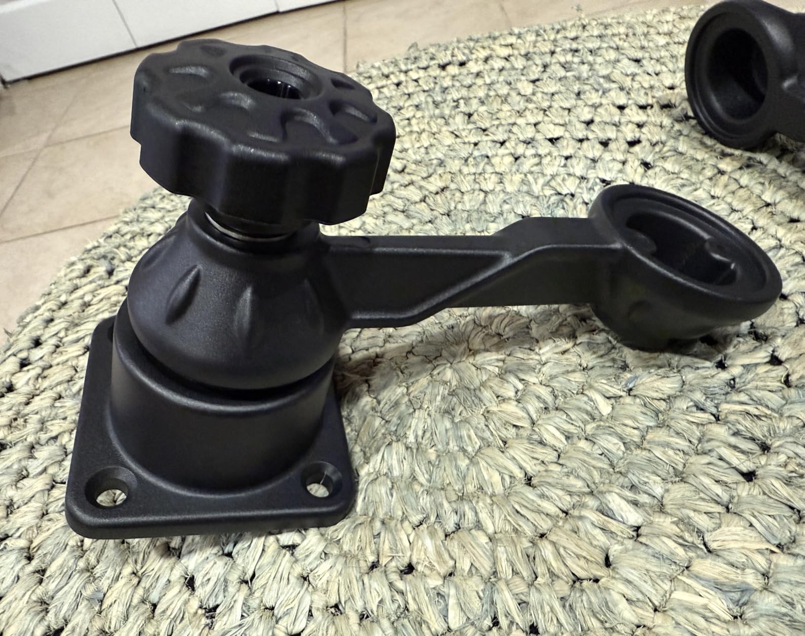 Aluminum Fish Finder Mount, Marine Electronics Mount with Reinforced Dual-Joint Adjustable Arm for 7
