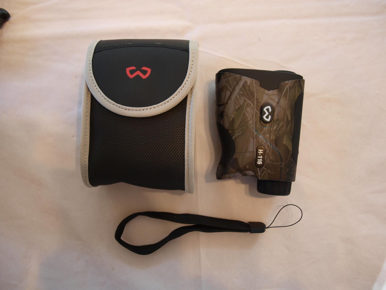 WOSPORTS Hunting Rangefinder, Range Finder for Hunter with Bow Hunting Mode/Distance/Angle/Speed/Scan Multi Functional, 6X Magnification, 1200/1500 Yards customer photo 2