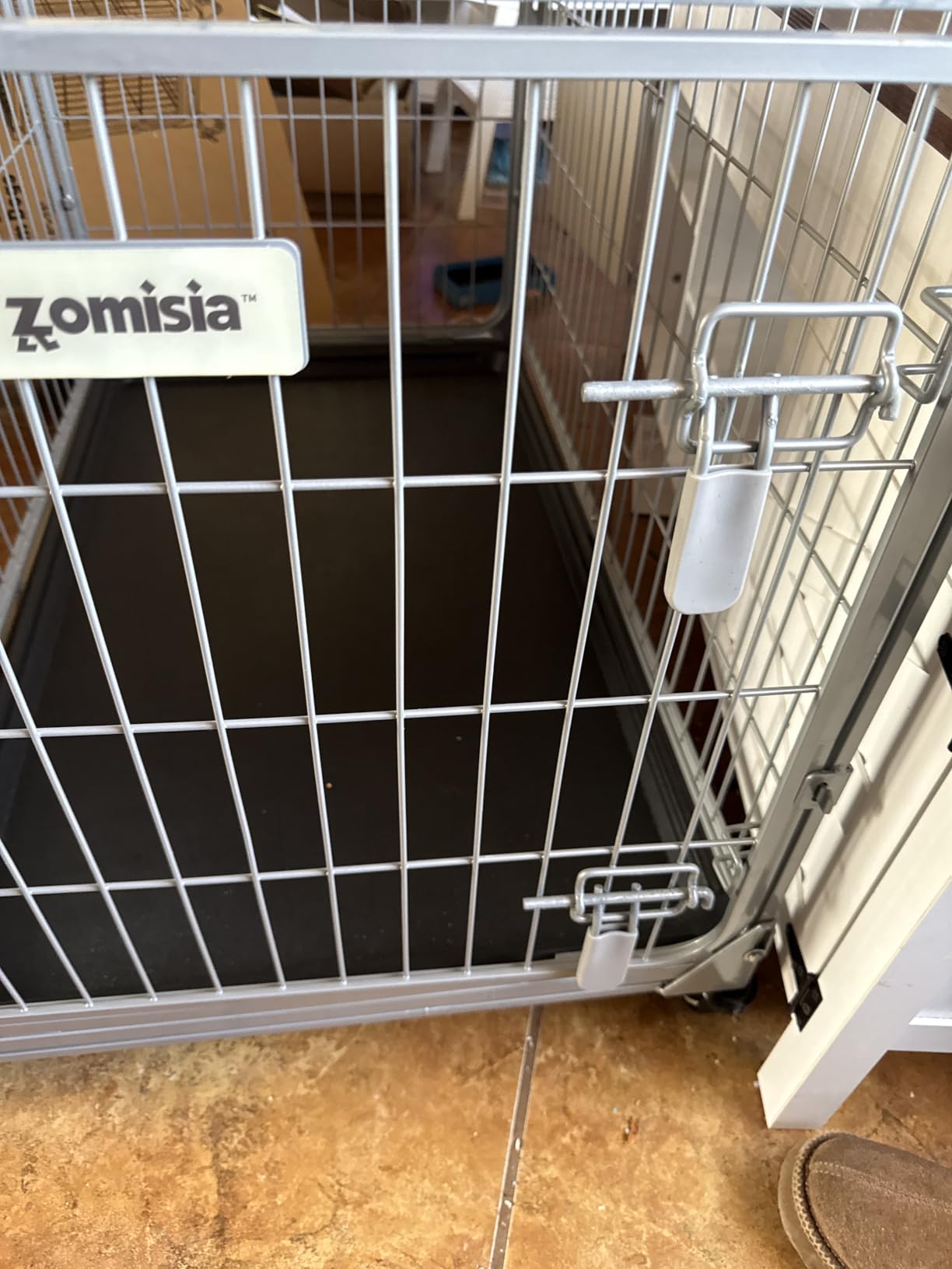 ZOMISIA Collapsible Dog Crate for Medium Dogs - 36 inch Escape Proof Metal Dog Kennel with Double Door, Easy Assembly Foldable Dog Cage with Removable Tray, Indoor Outdoor Use, Silver Gray customer photo 2