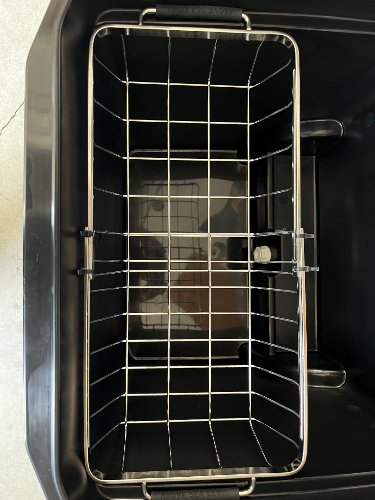 Adjustable Cooler Basket - Expands 11.75