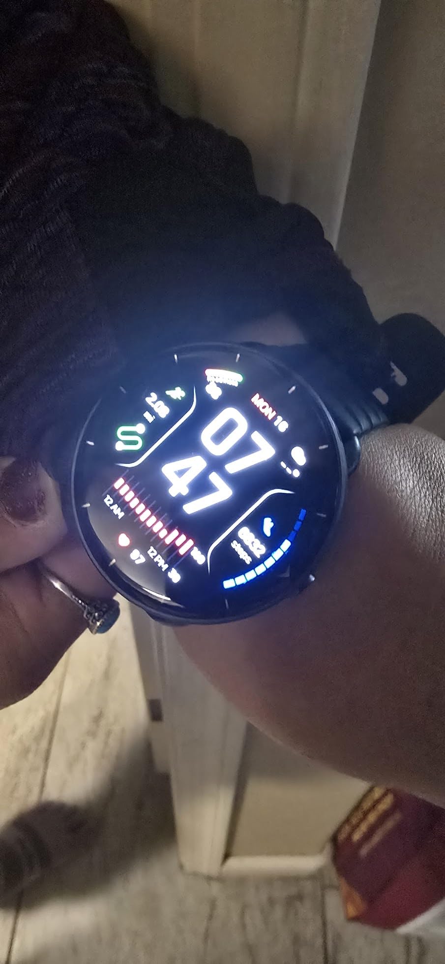 Parsonver Swimming Smart Watch, 5ATM Waterproof Watch for Pool & Open Water, AI Swim Analysis, Built-in GPS & Compass, AMOLED Fitness Tracker 100+ Sports Modes, Heart Rate & Sleep Monitor customer photo 1