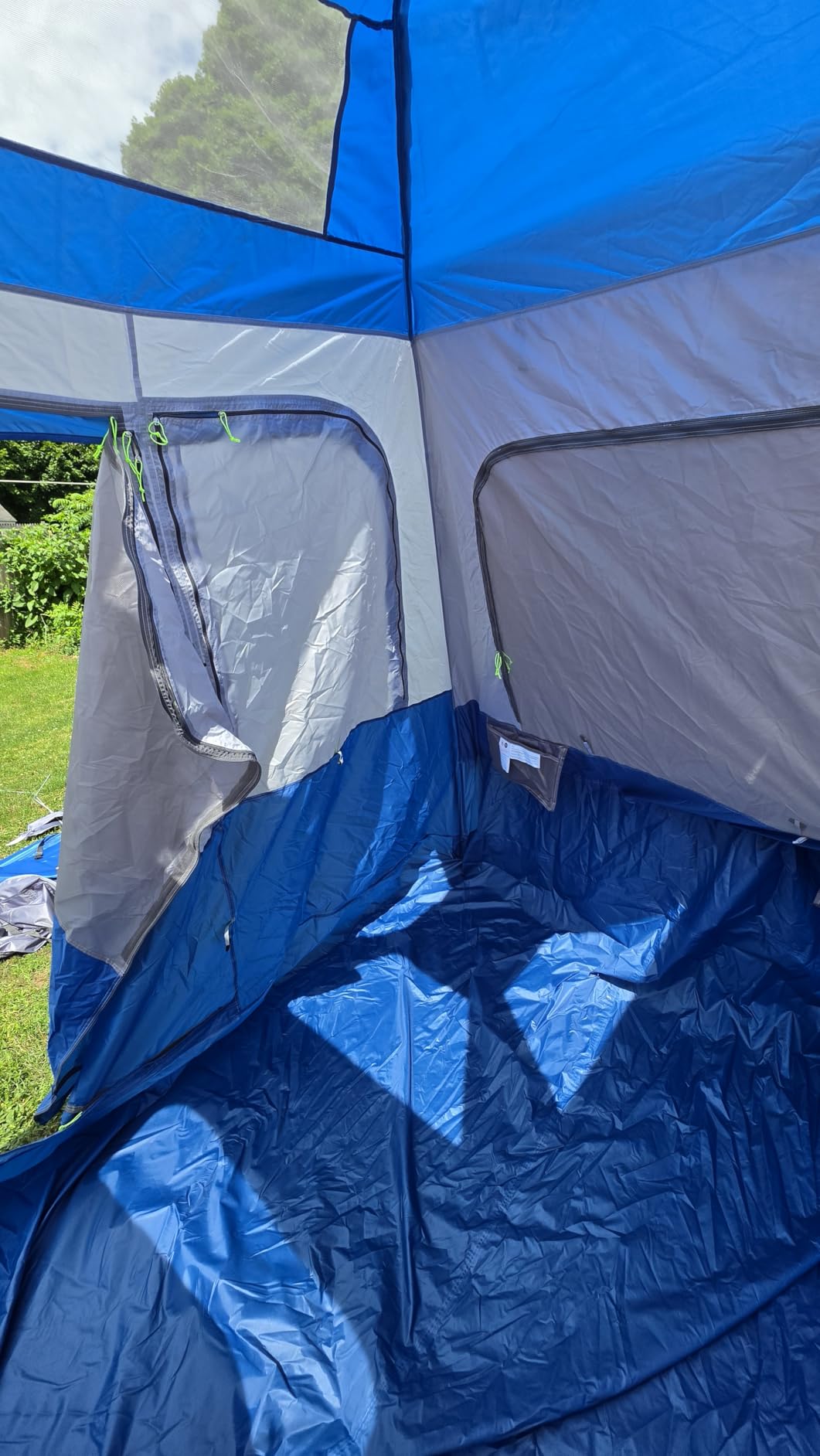 JOYTUTUS Automatic SUV Tent, Instant SUV Tents for Camping with Rainfly, Easy Set-up Car Tent for 5-8 Person Family Camping, 9' W X 8' L X 7.3' H with Ventilated Double Door, Starry Sky Top customer photo 1