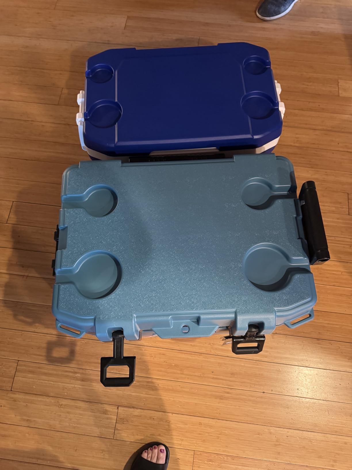 Igloo Trailmate 52Qt Wheeled Cooler, Insulated Hard Shell Ice Chest, Sportsman customer photo 1