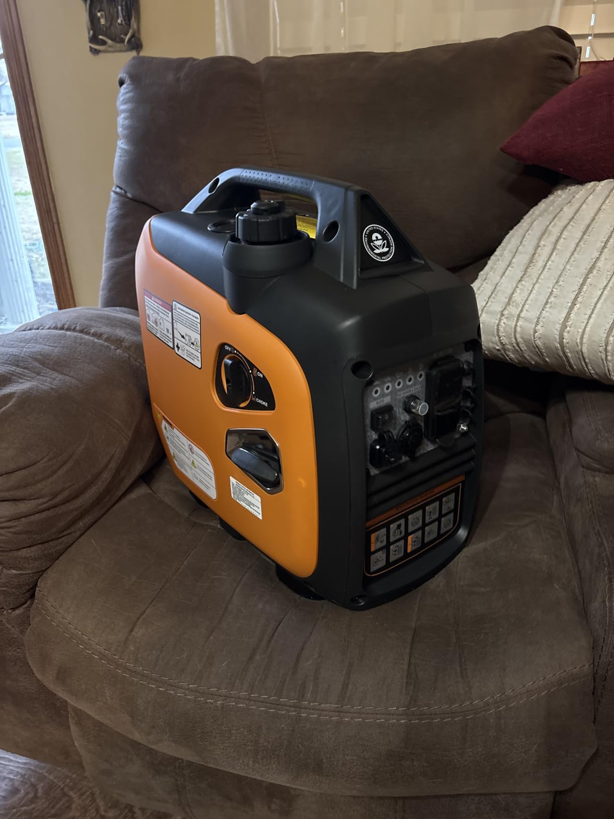 Oxseryn 2800-Watts Portable Inverter Generator, Gas Generators for Home Use, Camping, Super Quiet Emergency Home Backup customer photo 1