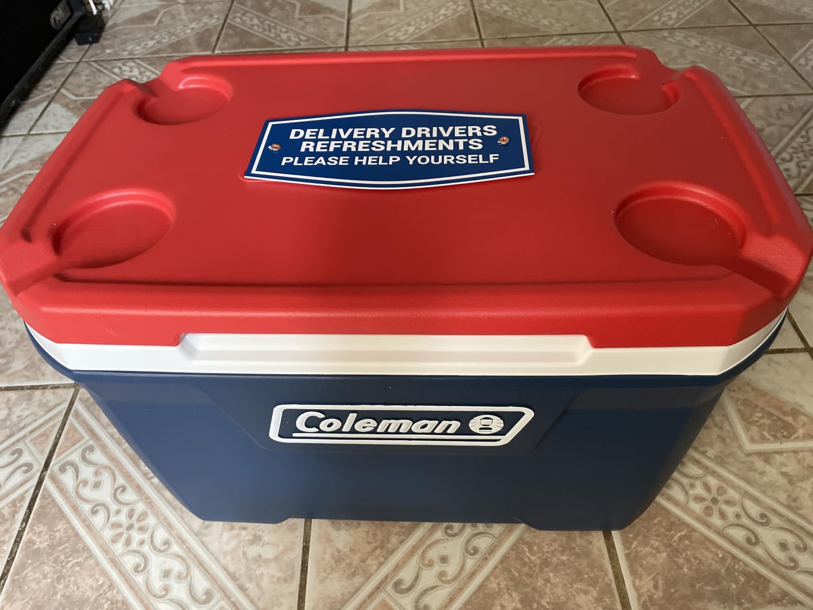 Coleman Classic Series Insulated Portable Cooler, Leak-Resistant Outdoor Hard Cooler Keeps Ice up to 5 Days, 52/70/120/150 Quart customer photo 2
