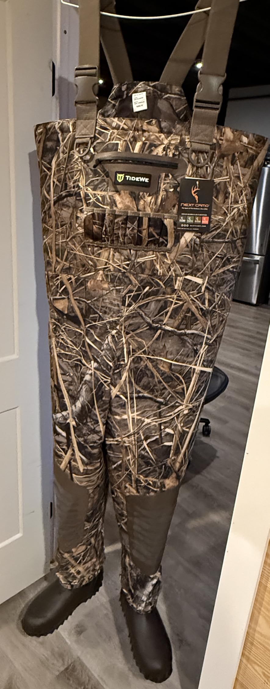 TIDEWE Breathable Chest Waders, Waterproof Insulated Hunting Waders | 1600G Boots & 200G Insulated Lining, Sealed Seams, 3-Layer Breathable Fabric, Reinforced Knees, Steel Shank customer photo 2