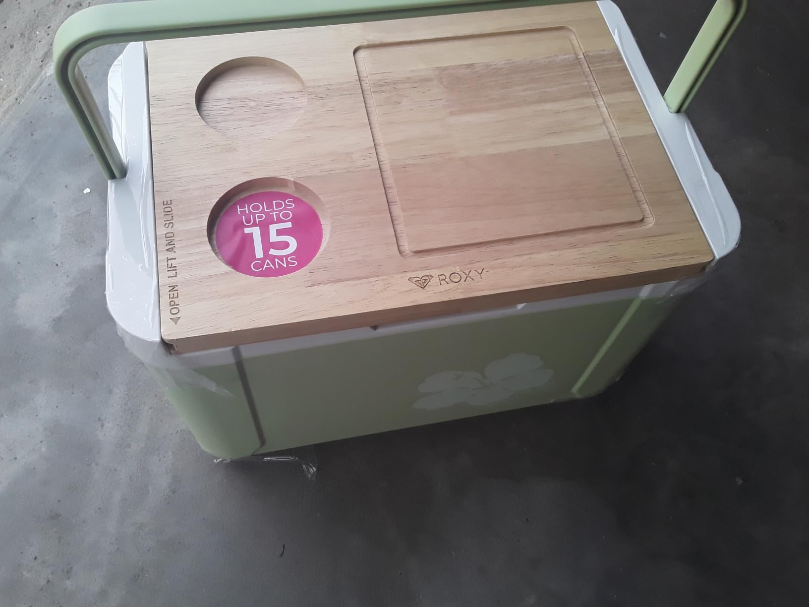 Roxy 15 Quart Cooler with Sliding Wooden Lid and Cutting Board, Portable Insulated Hard Cooler for Beach, Picnic, Travel and Camping customer photo 2