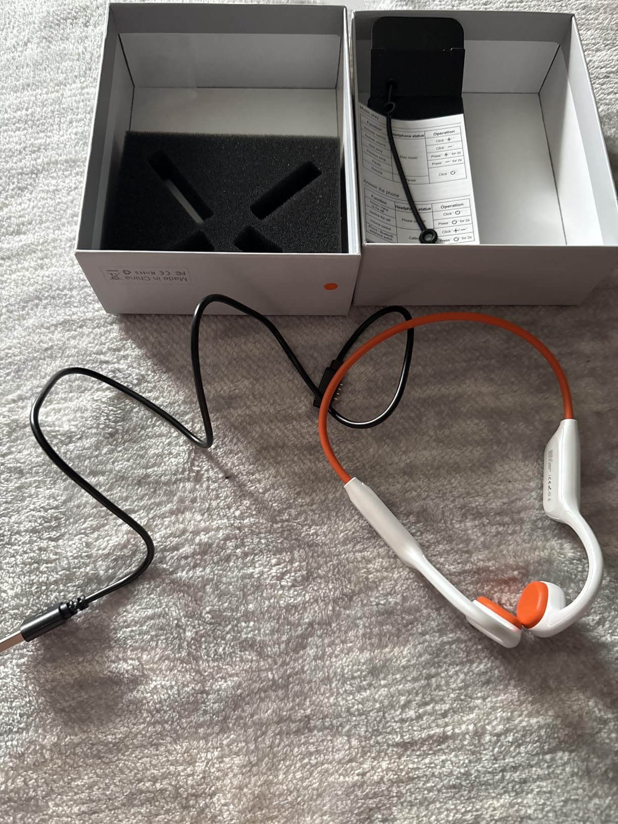 IP68 Waterproof Swimming Headphones, Bone Conduction Bluetooth 6.0 Headphones, Built-in 32GB MP3 Player, Soft Lightweight Open-Ear Design for Swimming Marathons Showers Cycling customer photo 2