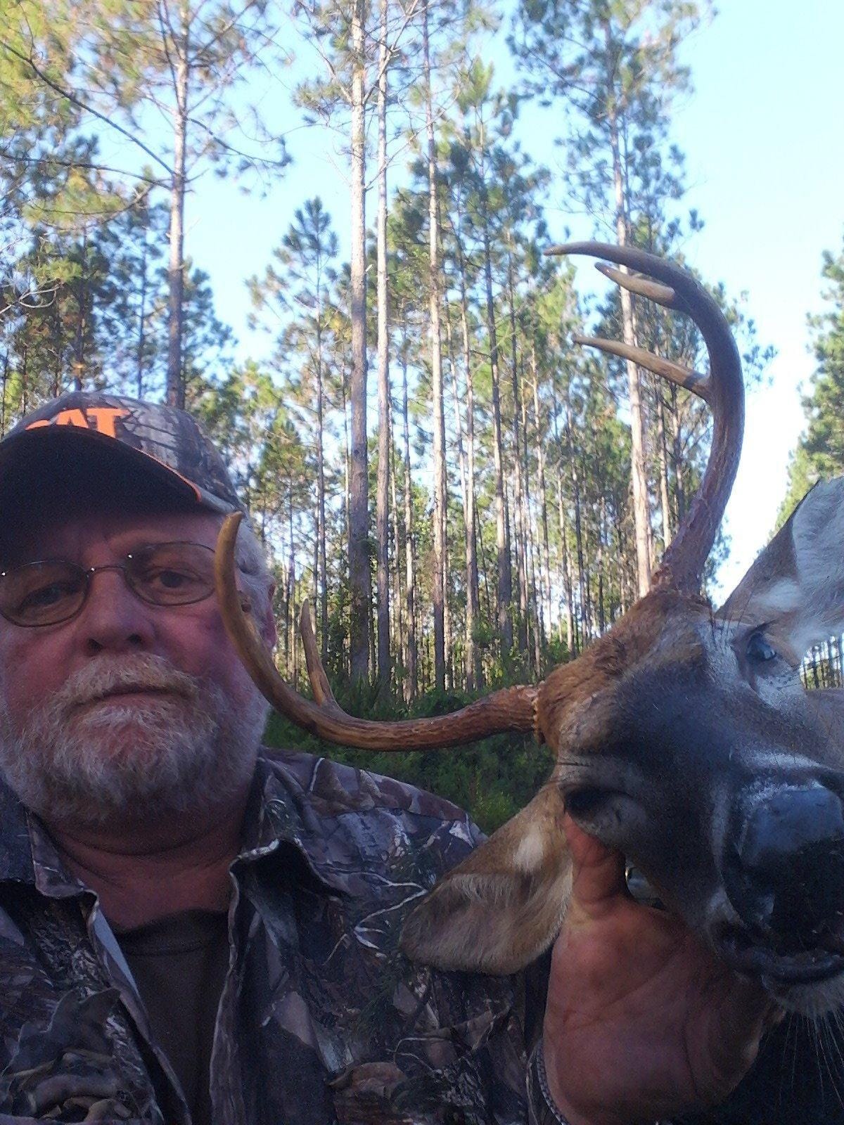 Tinks Doe-in-Rut #69 Buck Lure 4 oz. customer photo 1
