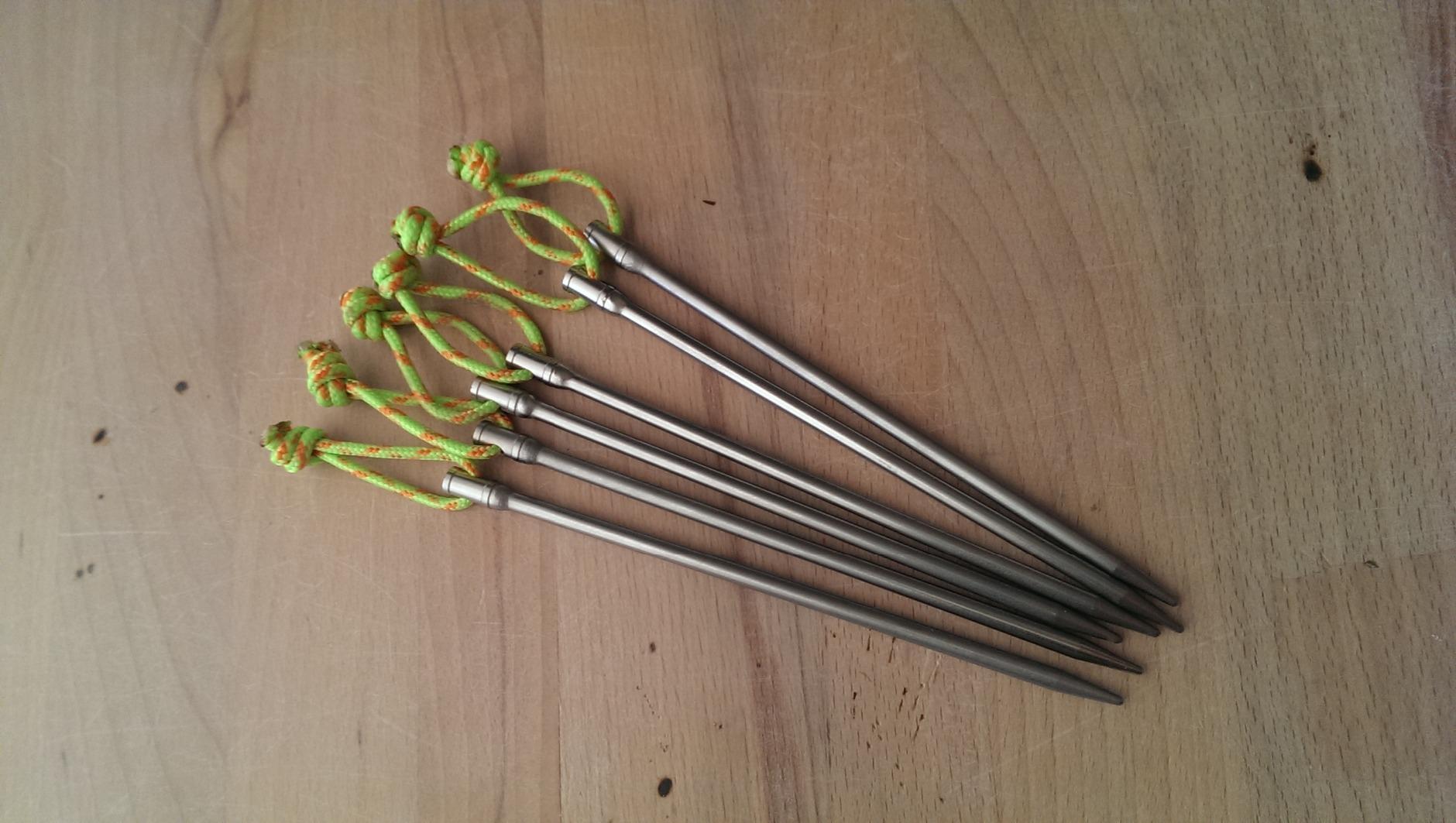 Vargo Titanium Nail Peg with Reflective Cord (6 Pack) | Camping Tent Stakes 0.6 Ounces (14 Grams) 6