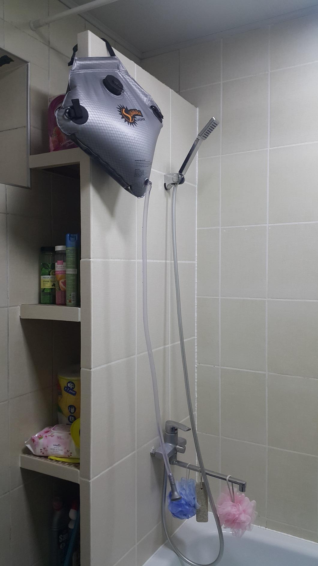 Advanced Elements 2.5 Gallon Summer Shower / Solar Shower, Silver customer photo 1