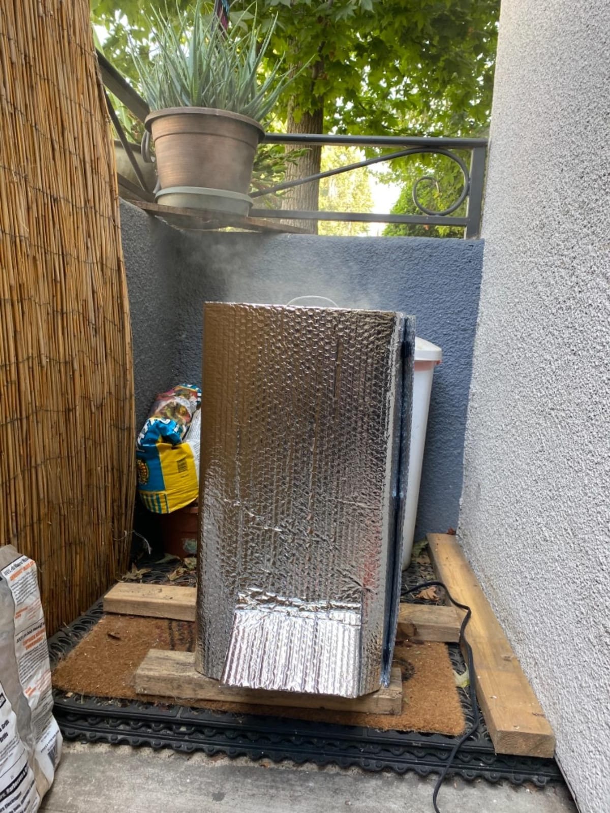 Smokehouse Little Chief Front Load Smoker, Low to Mid Temperature Smoker for Fish, Jerky, Cheese, Sausage & Other meats, Smoke Up to 25 Pounds of Meat & Fish customer photo 1