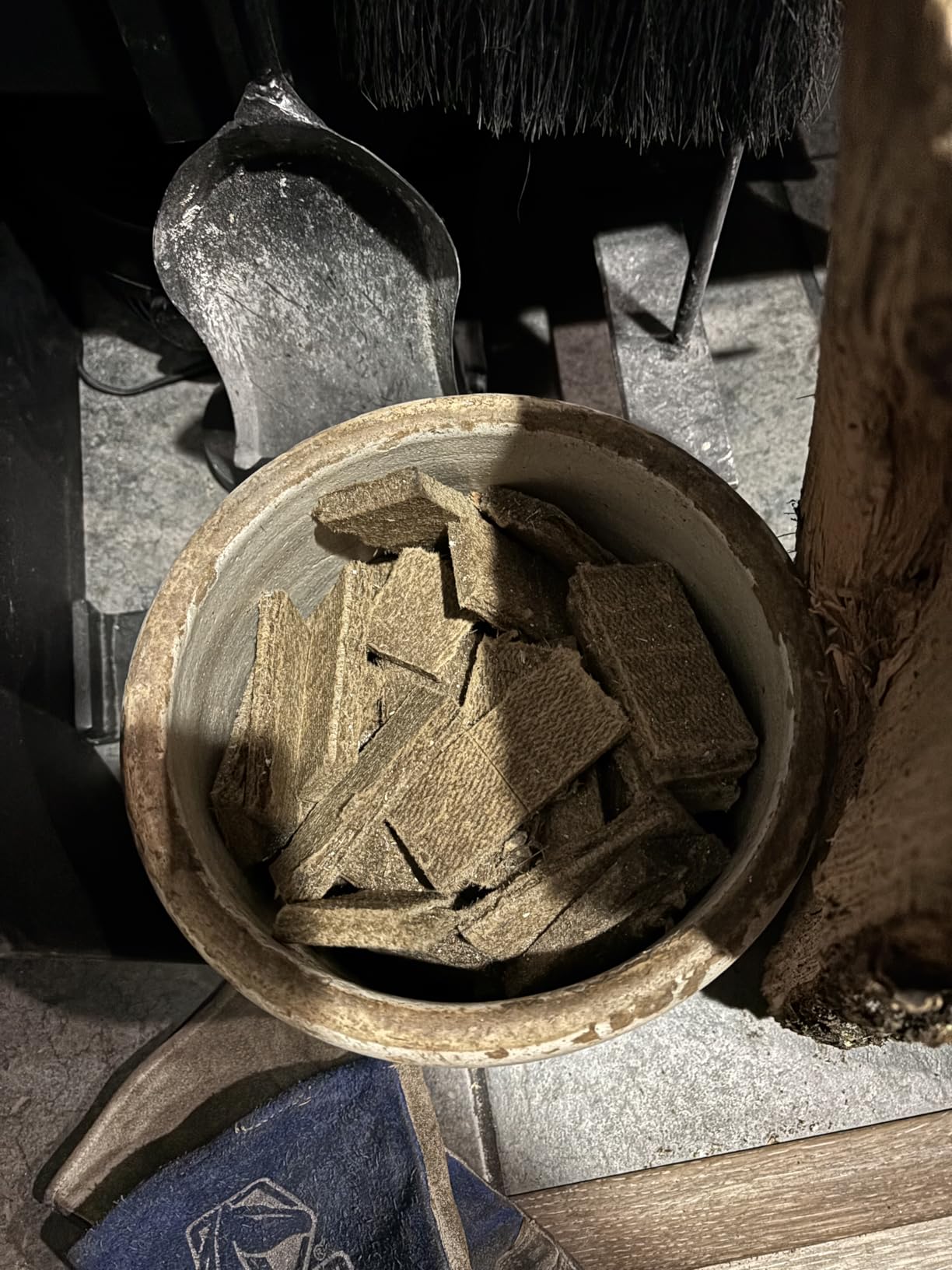 Rutland Fire Starter for Campfires, Fire Pit, Fireplace and Wood Stove - Charcoal Starter, Chimney, Grill & BBQ - Natural Firestarter Cubes customer photo 1