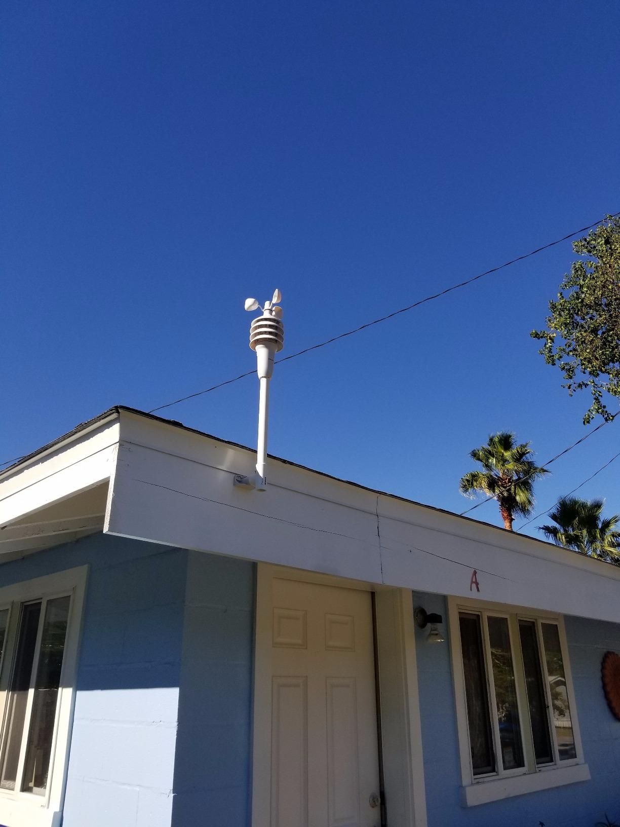 AcuRite 00634A3 Wireless Weather Station with Wind Sensor, Black customer photo 1
