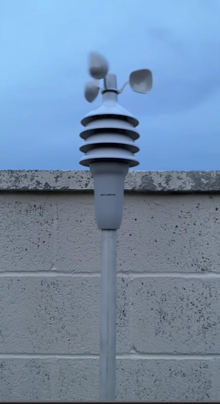 AcuRite 00634A3 Wireless Weather Station with Wind Sensor, Black customer photo 2