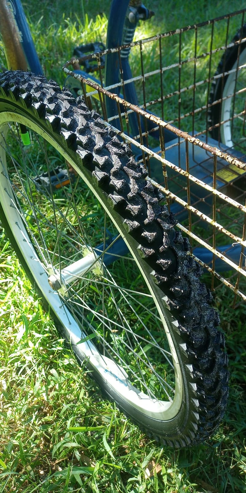 Schwinn Replacement Bike Tire, 26