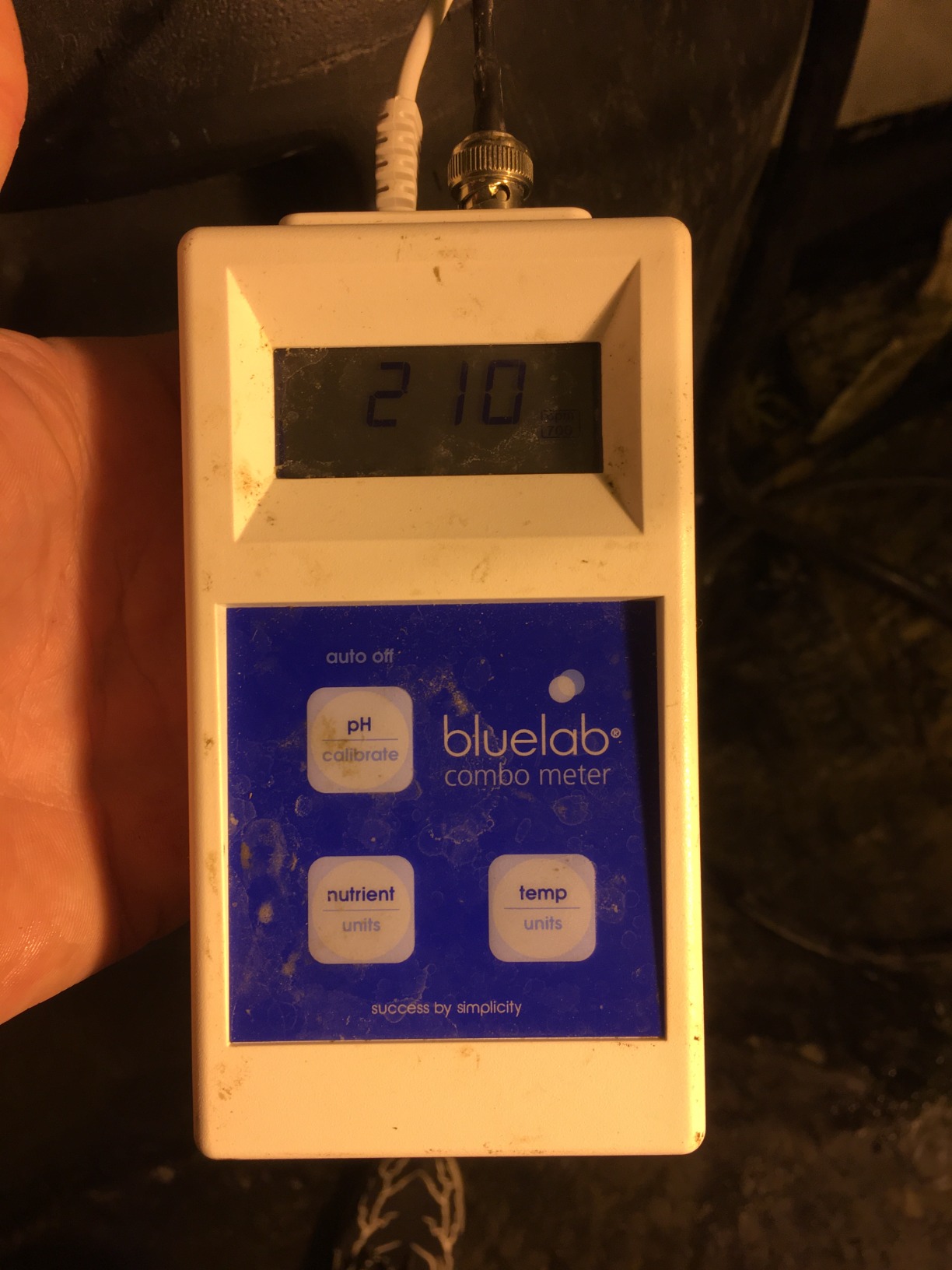 Bluelab Combo Meter for pH, Temperature & Conductivity in Water - Easy Calibration, Digital EC/TDS/PPM Tester for Hydroponics & Indoor Plants (METCOM) customer photo 2