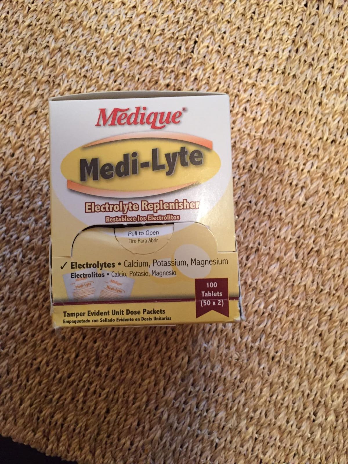 Medique 03033 Medi-Lyte Electrolyte Tablets w/ Potassium Chloride for Cramps, unflavored, 100 Tablets customer photo 1