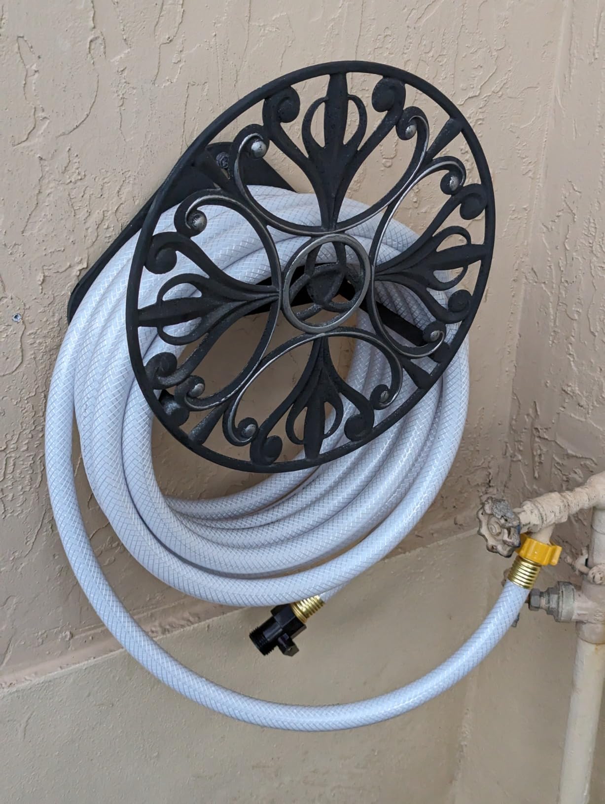 Camco TastePURE 25-Ft RV Drinking Water Hose - Made in the USA | Contains No Lead, No BPA & No Phthalate - Features Diamond-Hatch Reinforced PVC Design - 5/8
