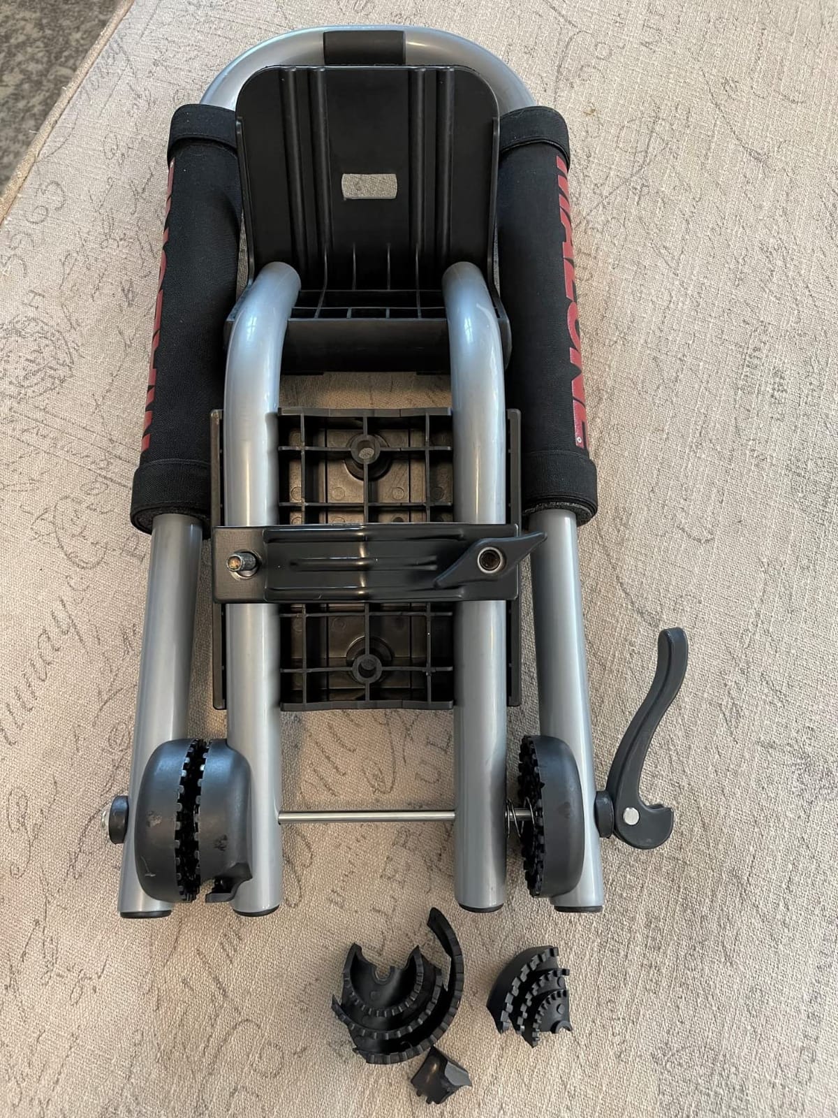 Malone Downloader Folding J-Style Universal Car Rack Kayak Carrier with Bow and Stern Lines customer photo 1