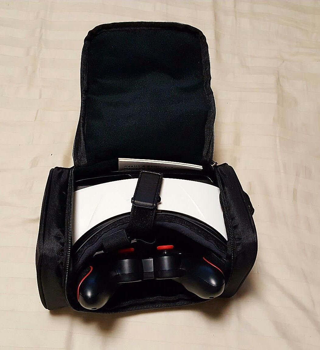 Oakley - 08-011 Universal Soft Goggles Case (Black), Large customer photo 2