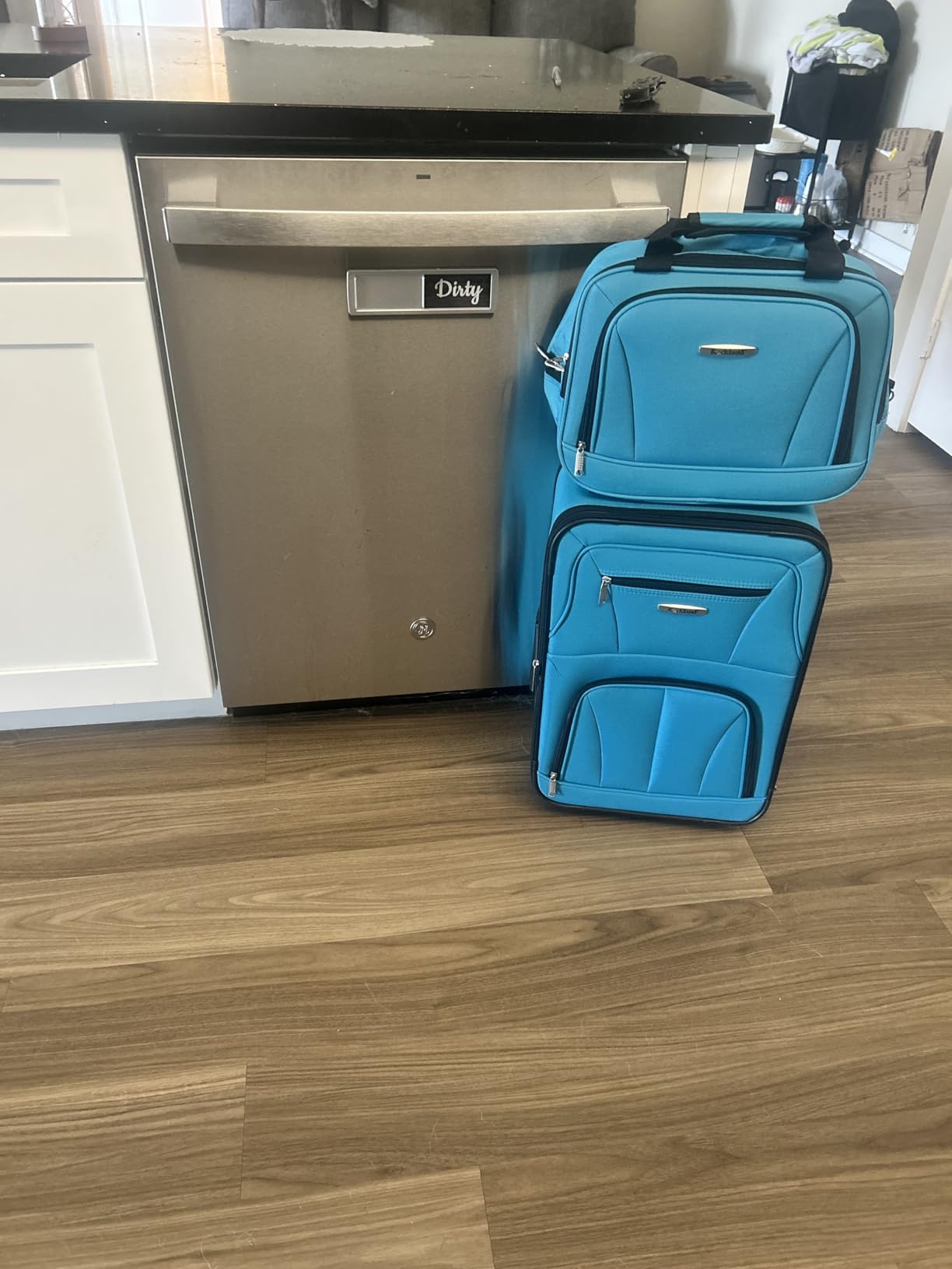 Rockland Fashion Softside Upright Luggage Set, Expandable, Wheel, Telescopic Handle,Turquoise, 2-Piece (14/19) customer photo 1