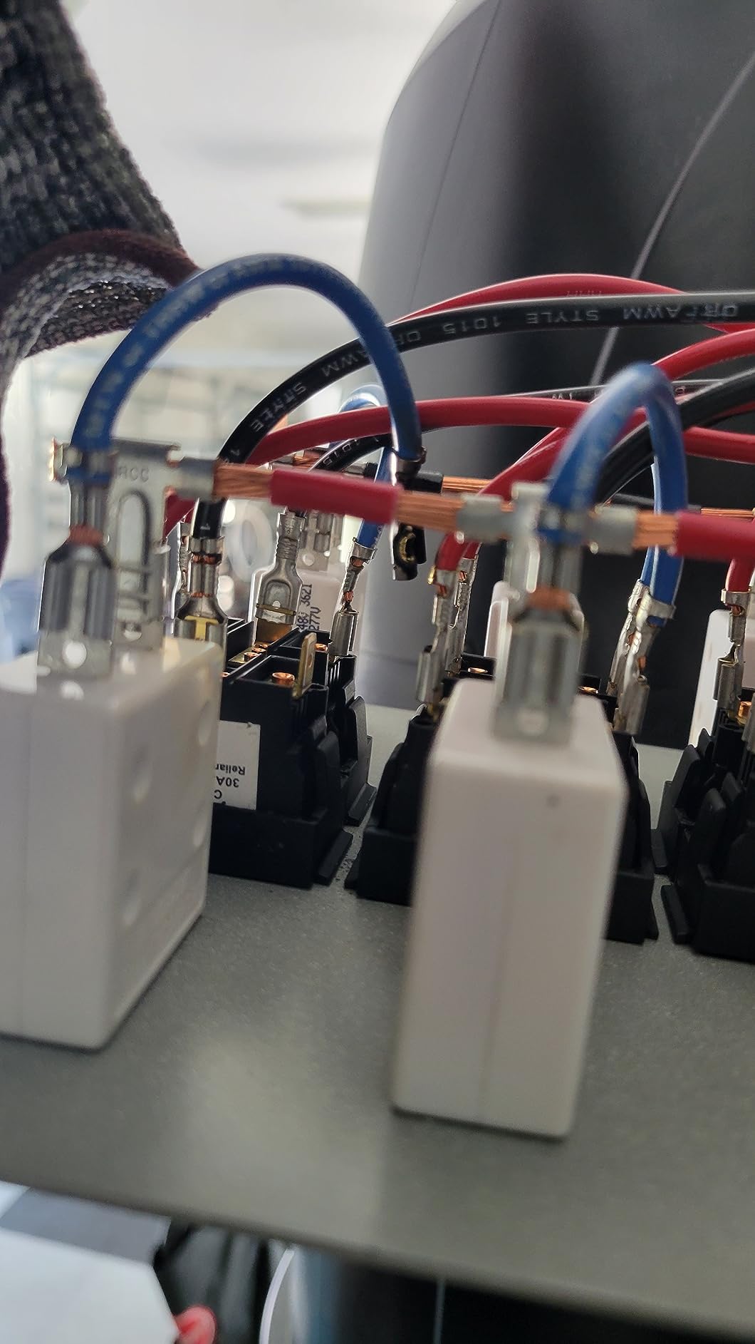 Reliance Controls 31410B Pro/Tran 10-Circuit 30-Amp Indoor Generaor Transfer Switch customer photo 2