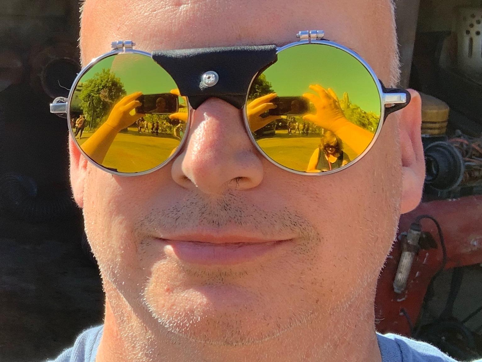 Julbo Vermont Classic Glacier Glasses for Men & Women w/Leather Side Shields for Hiking, Snow/Glare - 100% UV Protection customer photo 1