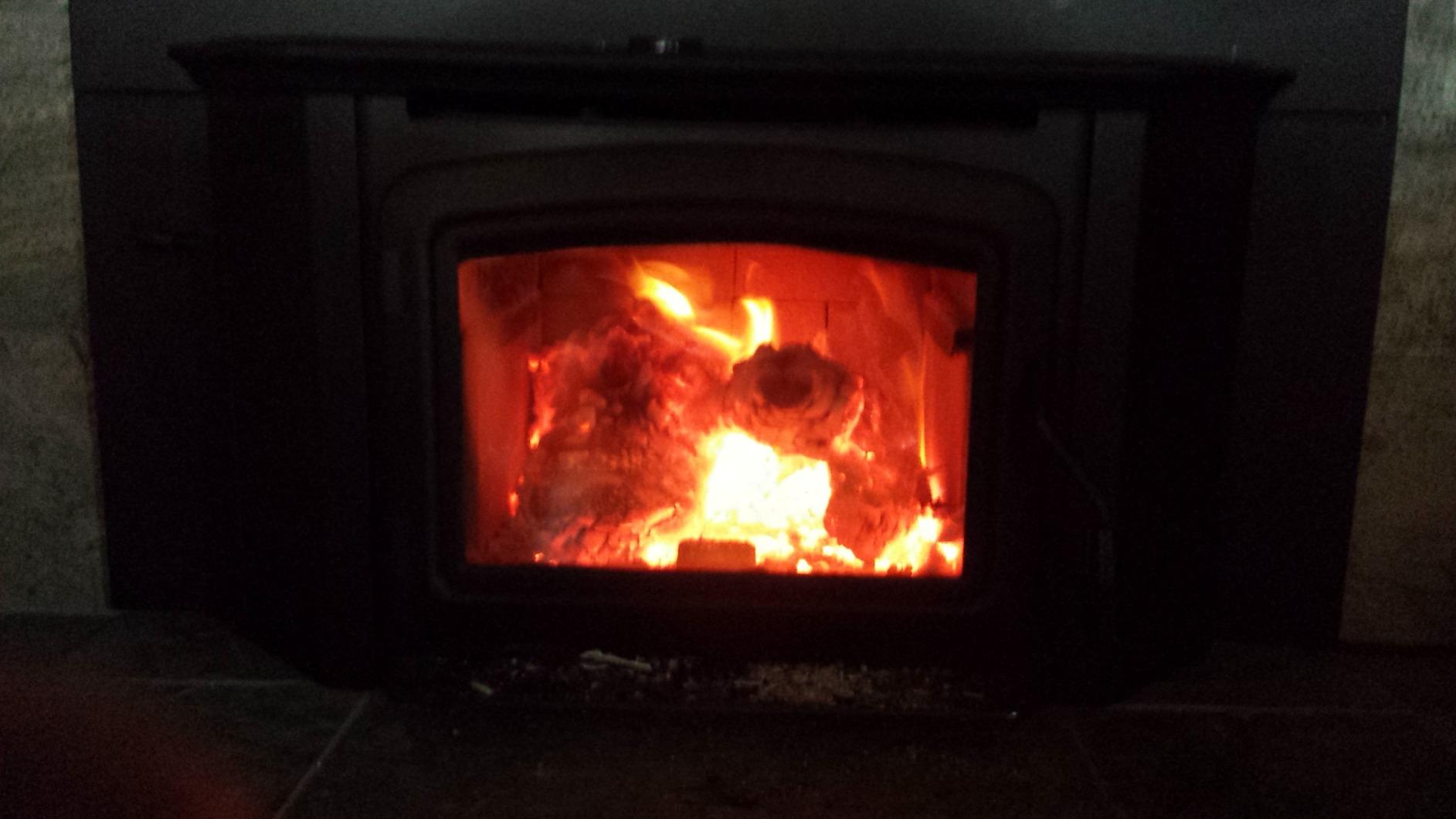 Better Wood Products 100% Natural Pine Fatwood Firestarter Sticks, 25 Lb customer photo 1