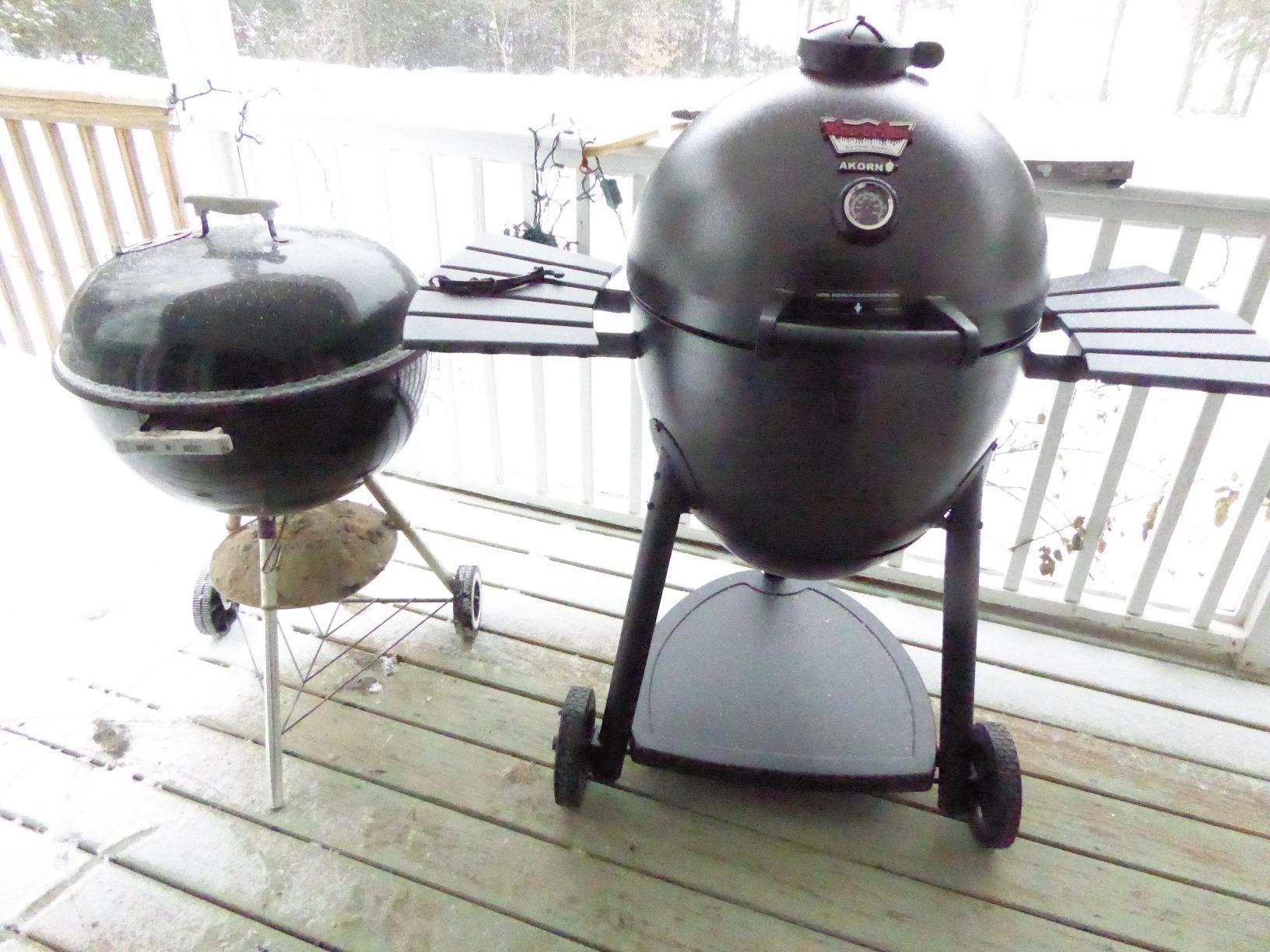 Char-Griller AKORN 20-Inch Kamado Charcoal Grill and Smoker, Triple-Wall Insulated Steel with Cast Iron Grates, Warming Rack and EasyDump Ash Pan, 445 Sq. In. Cooking Area, Graphite customer photo 2