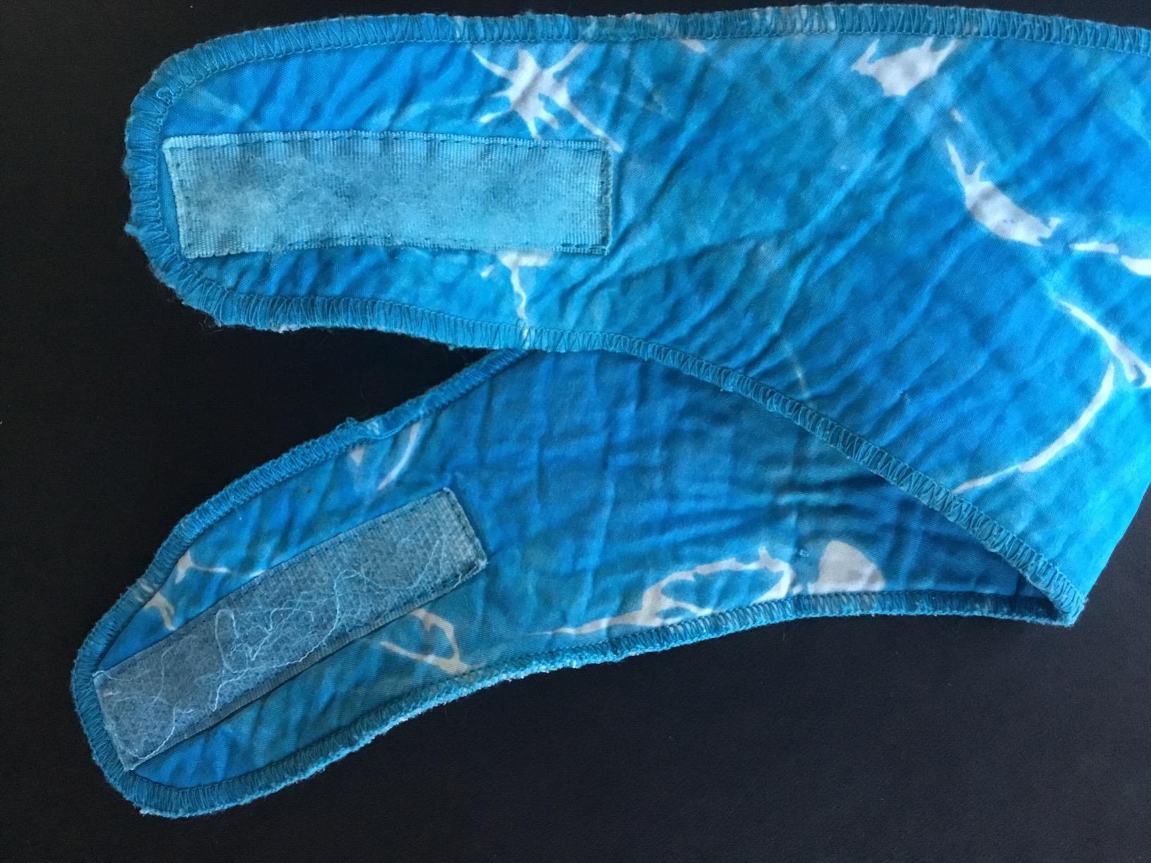 ALL FOR PAWS Dog Cooling Bandana, Cooling Bandanas for Large Dogs, Dog Cooling Neck Wrap, Cooling Scarf for Dogs, Blue Ice Dog Neck Cooler for Summer (L) customer photo 1