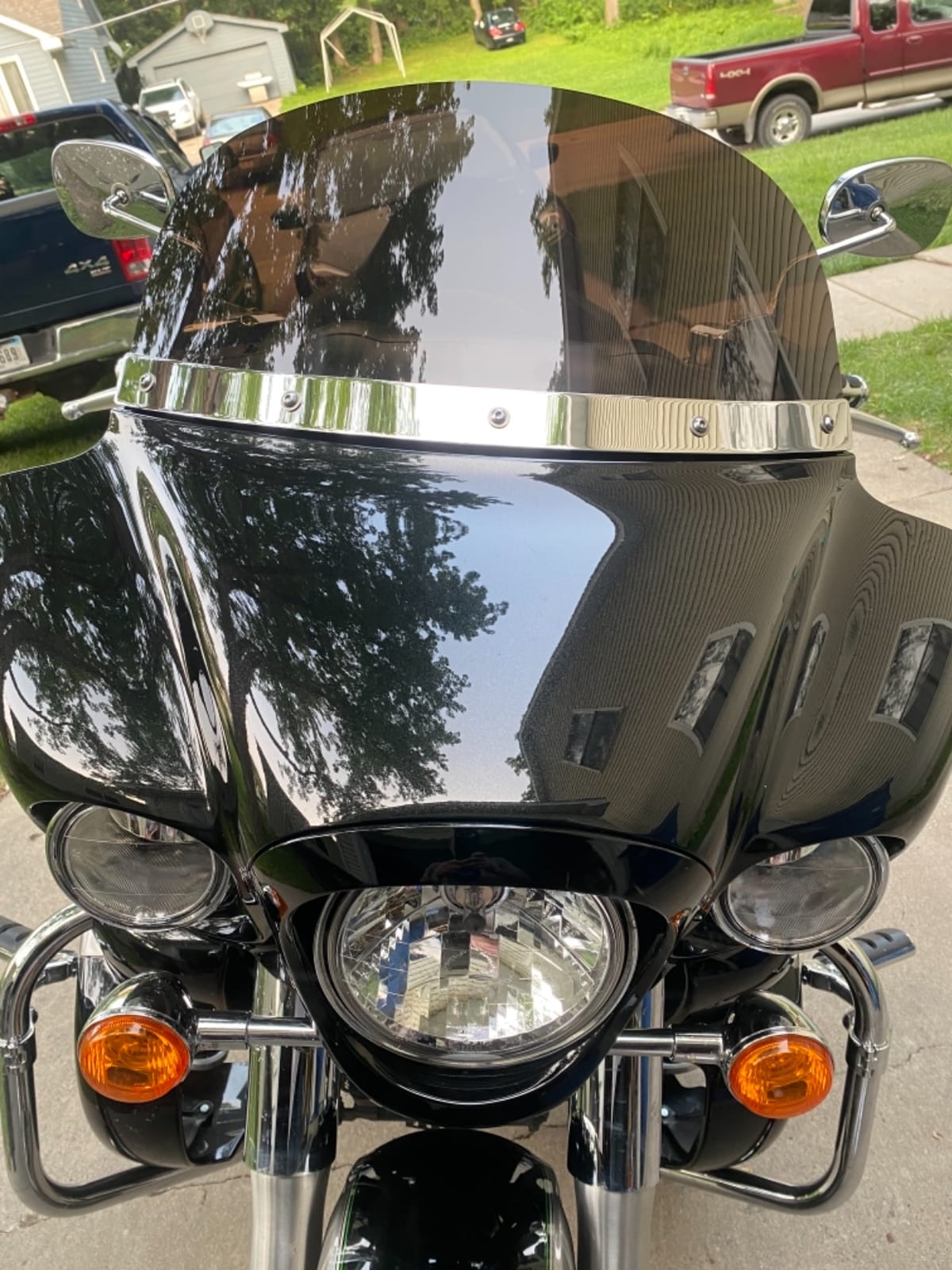 Slipstreamer S-192 Windsheild - 10in. - Dark Smoke S-192-10DS customer photo 1