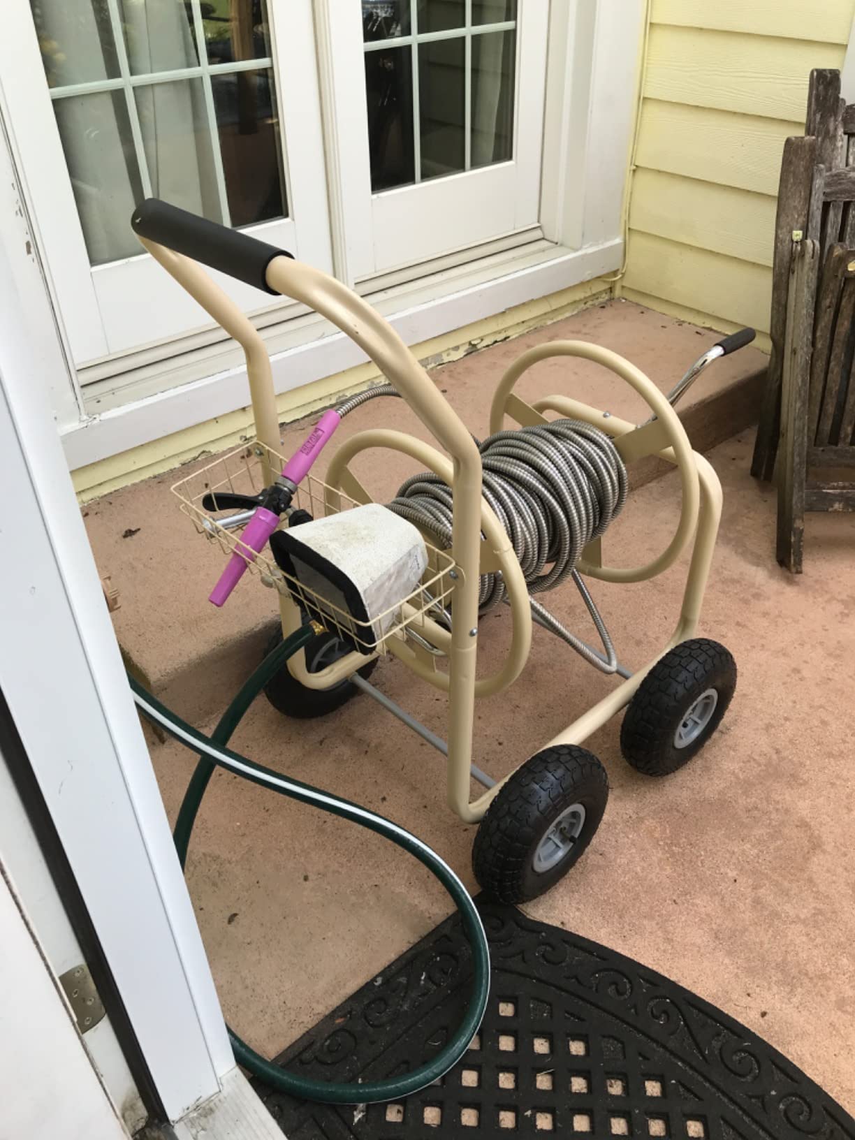 FDW Garden Hose Reel Cart, Water Hose Cart with 4 Wheels, Hold Up to 300 ft of 5/8’’ Hose,Heavy Duty Powder-Coated Steel Planting with Storage Basket, for Garden, Yard and Lawn customer photo 2