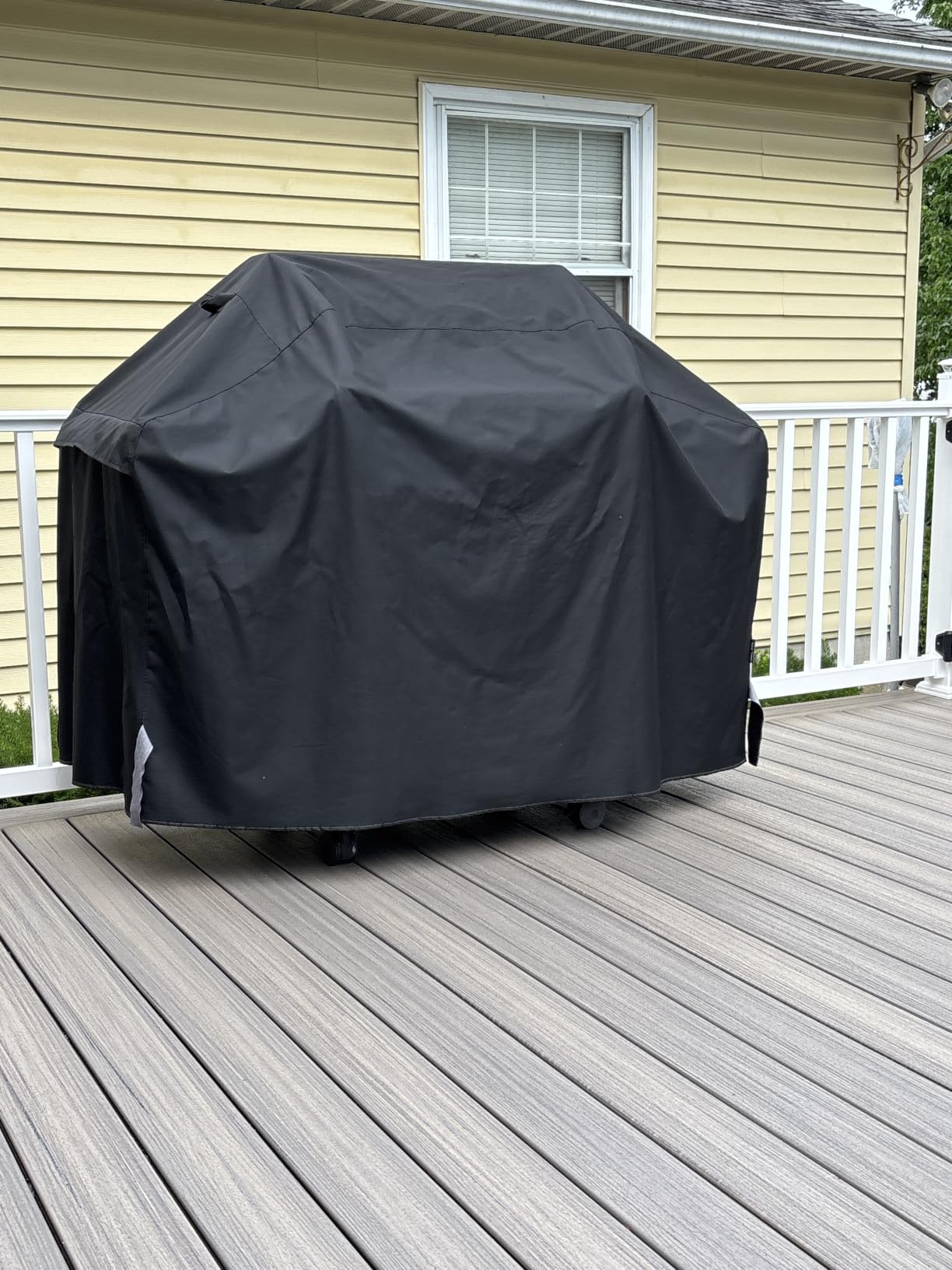 Unicook 60 Inch Heavy Duty Waterproof Grill Cover for Outdoor Grill customer photo 1