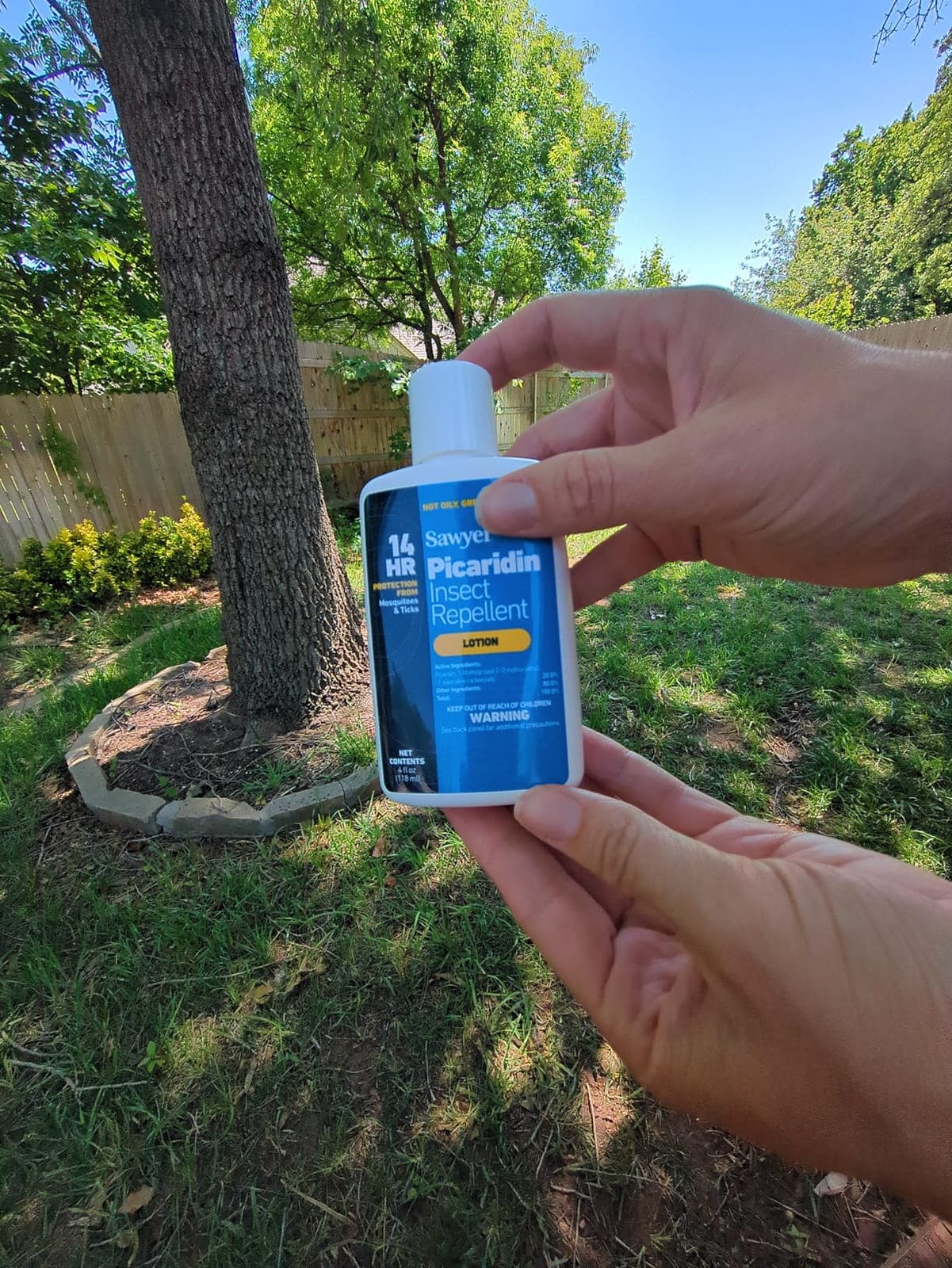 Sawyer Products SP564 Premium Insect Repellent with 20% Picaridin, Lotion, 4-Ounce customer photo 2