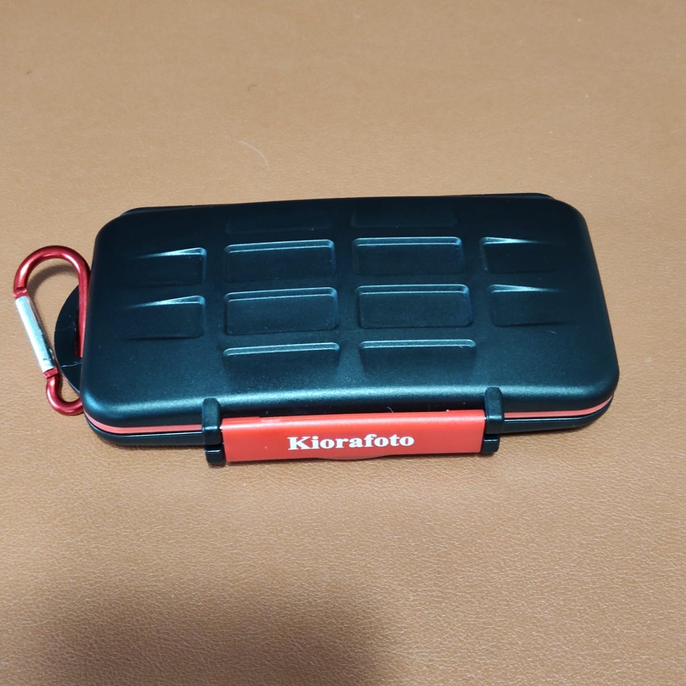 Kiorafoto 24 Slots Memory Card Case for SD Micro SD TF,IPX5 Water-Resistant customer photo 2
