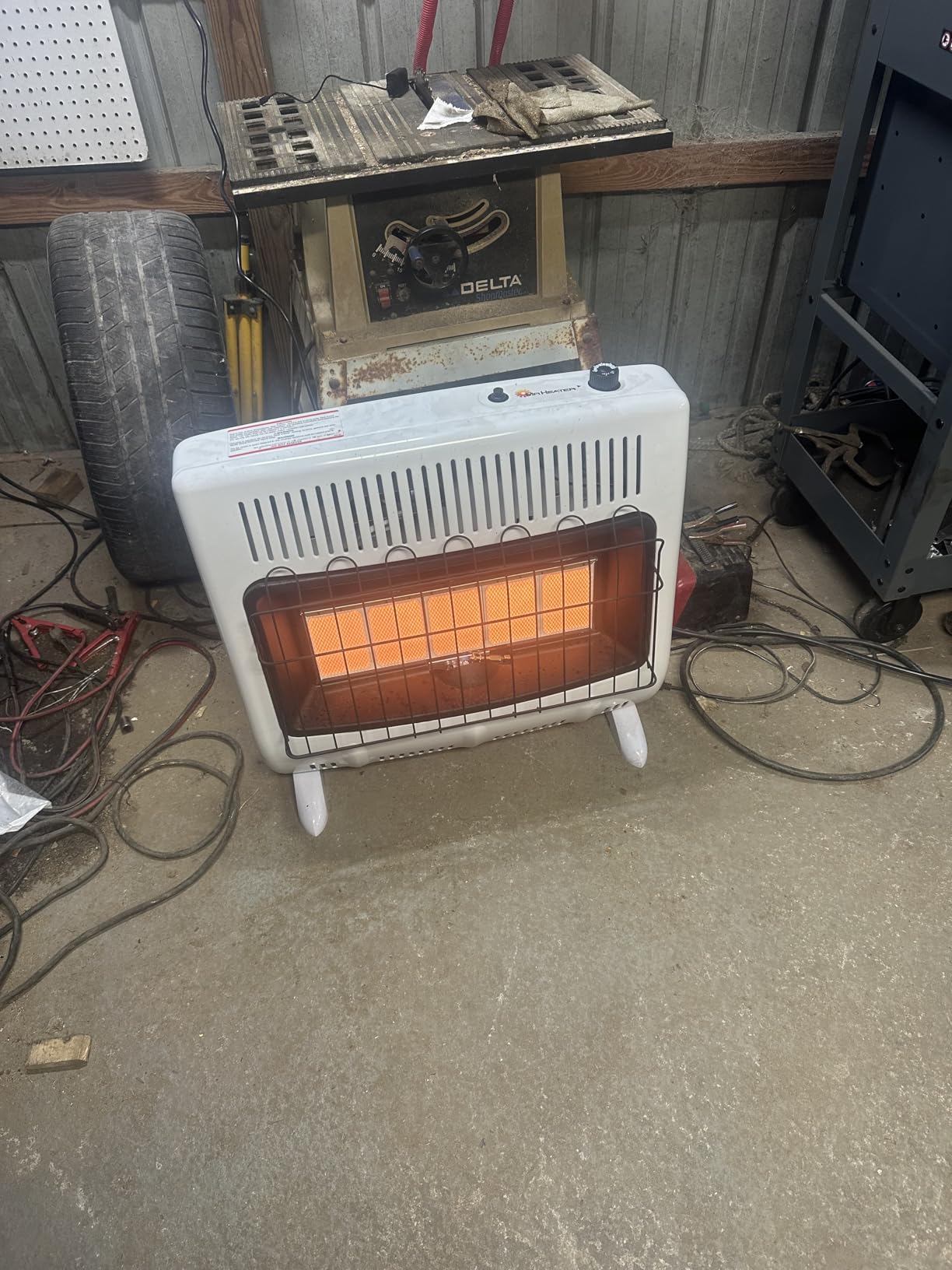 Mr. Heater 30,000 BTU Vent Free Radiant Propane Heater customer photo 1