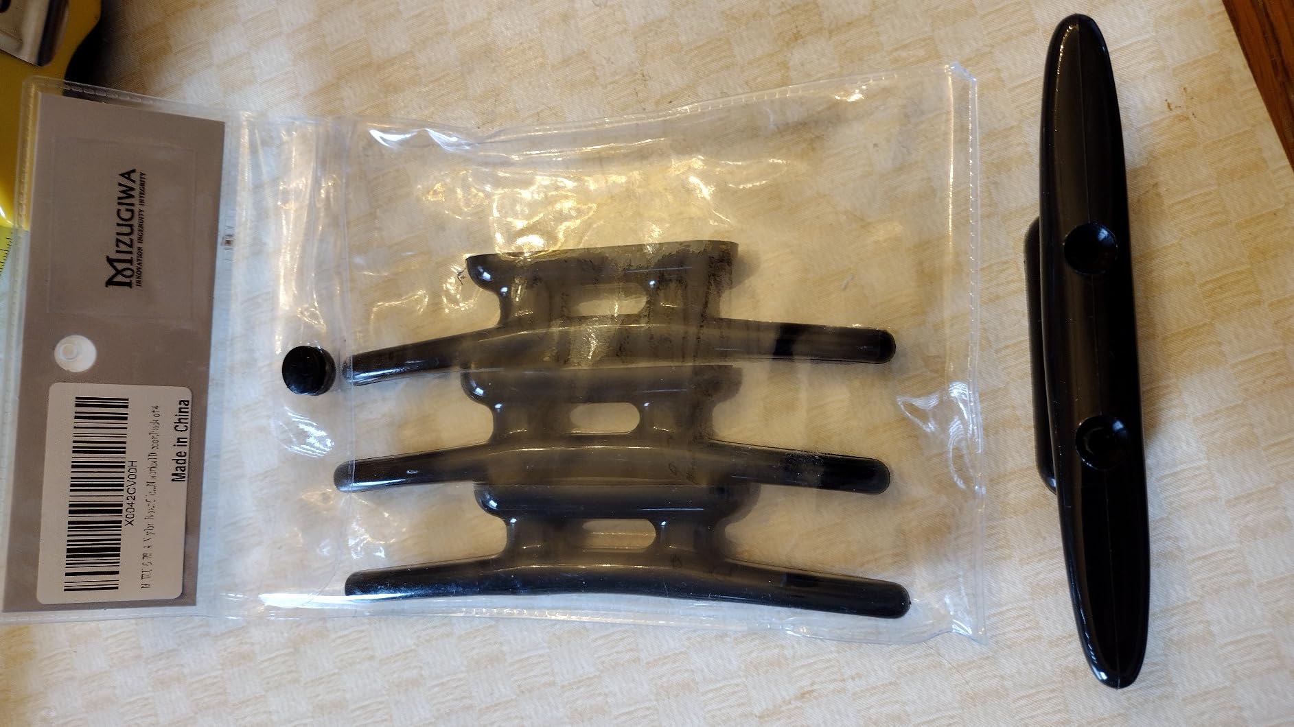 MIZUGIWA Nylon Boat Cleats Dock Cleats Black, 4 Inch 5 Inch 6 Inch 8 Inch, Marine Boat Cleats for Rope Hooks, Kayaks, Tie Down, Maritime Decor customer photo 1