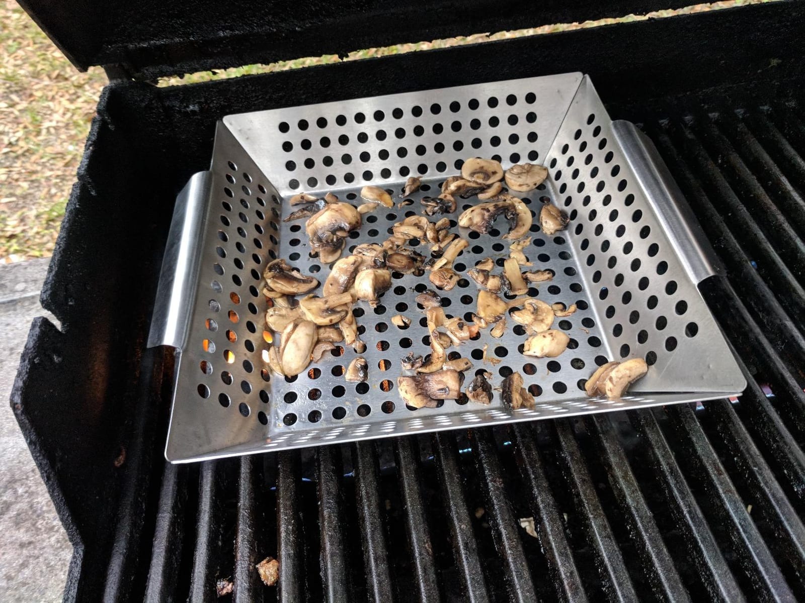 Grillaholics Vegetable Grill Basket for Outdoor Grill customer photo 2